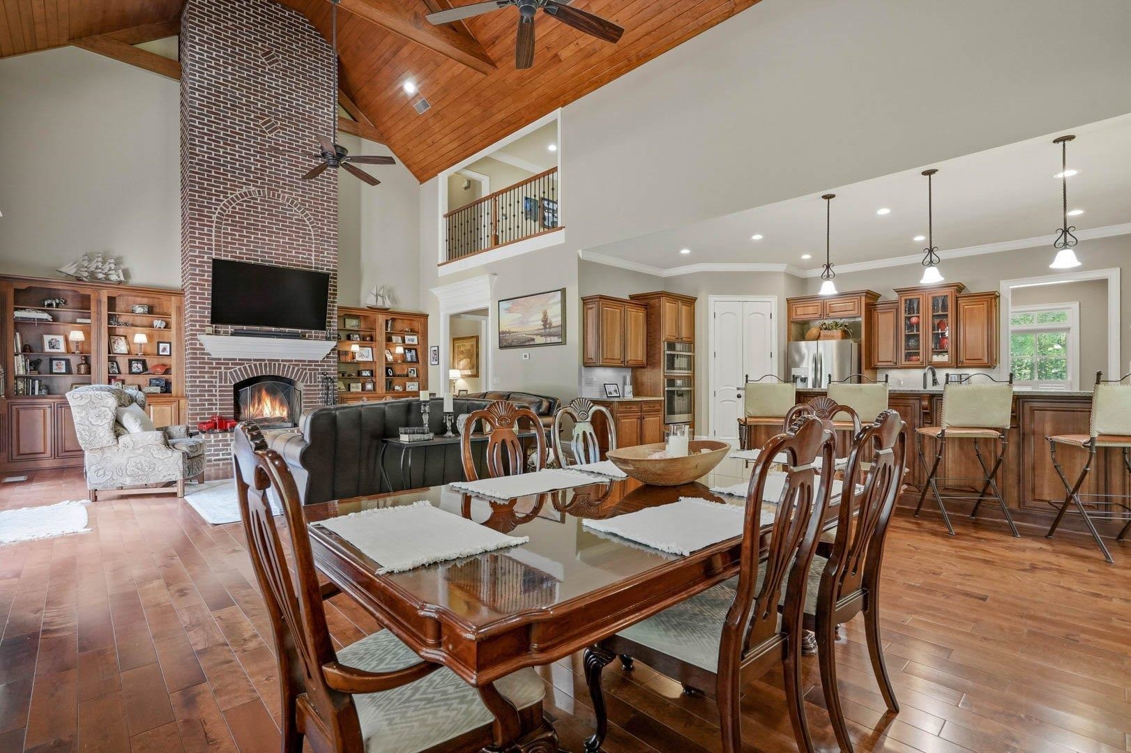 1061 River Farm Run Property Photo 9