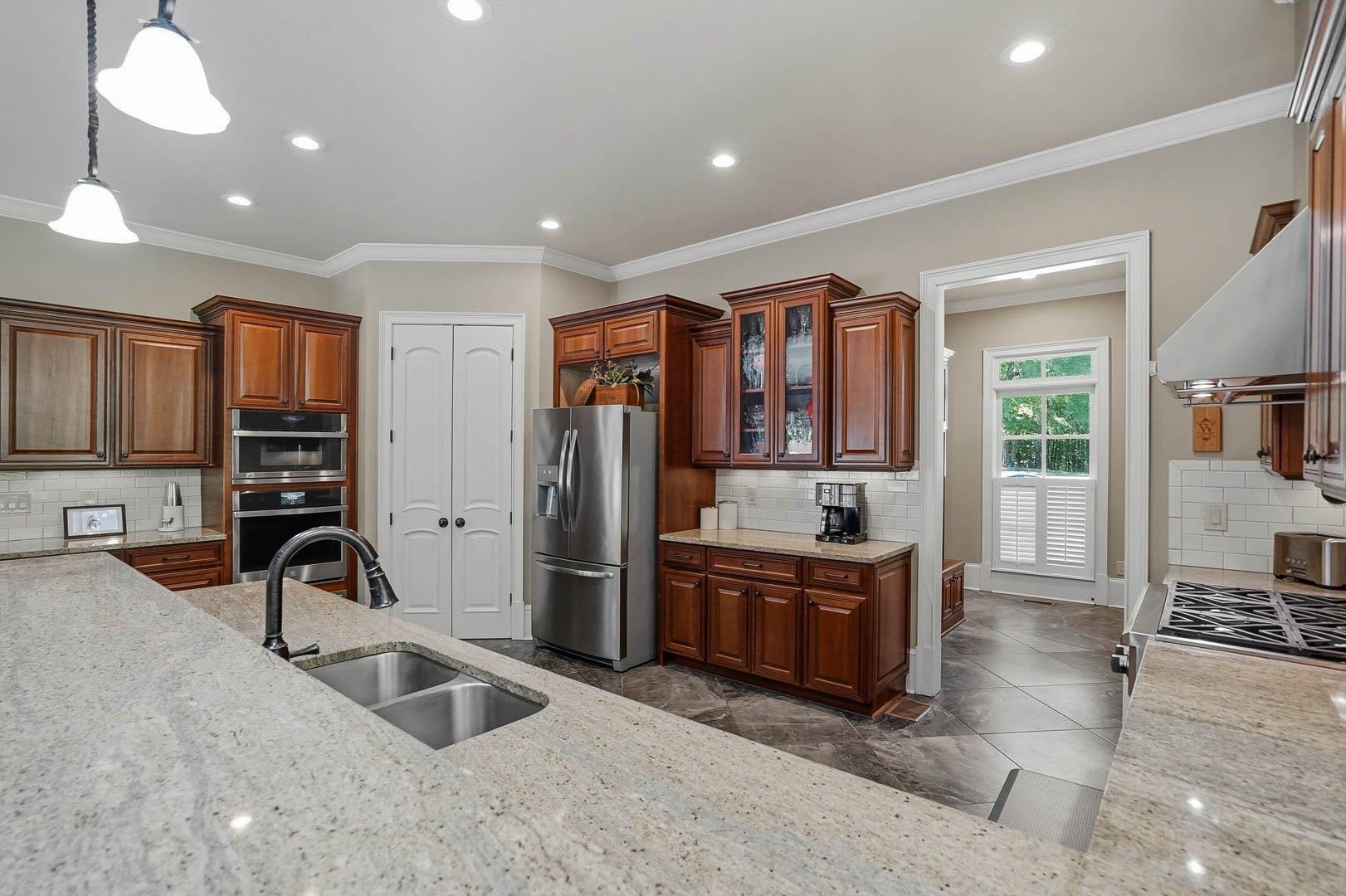1061 River Farm Run Property Photo 11