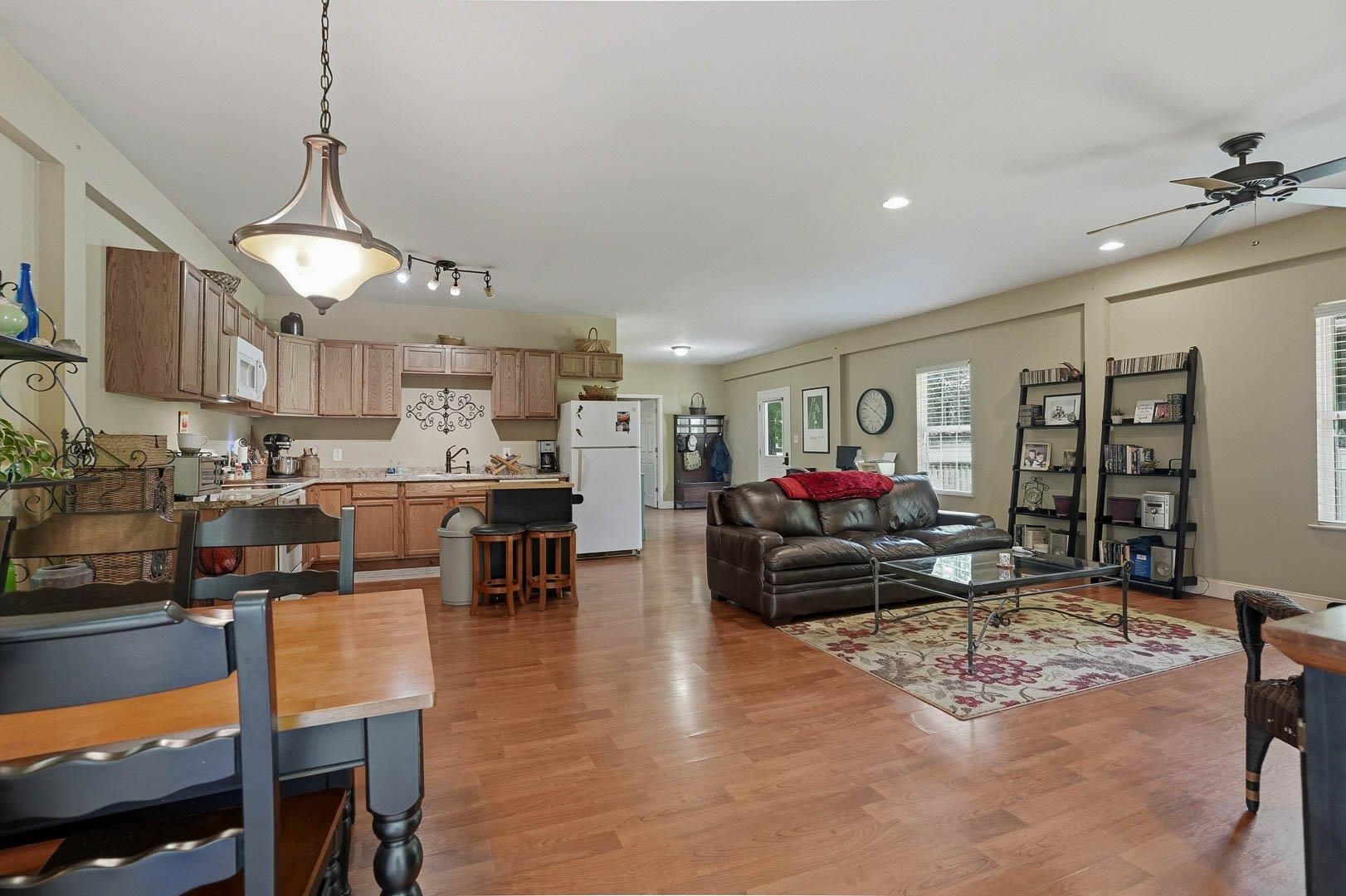 1061 River Farm Run Property Photo 64
