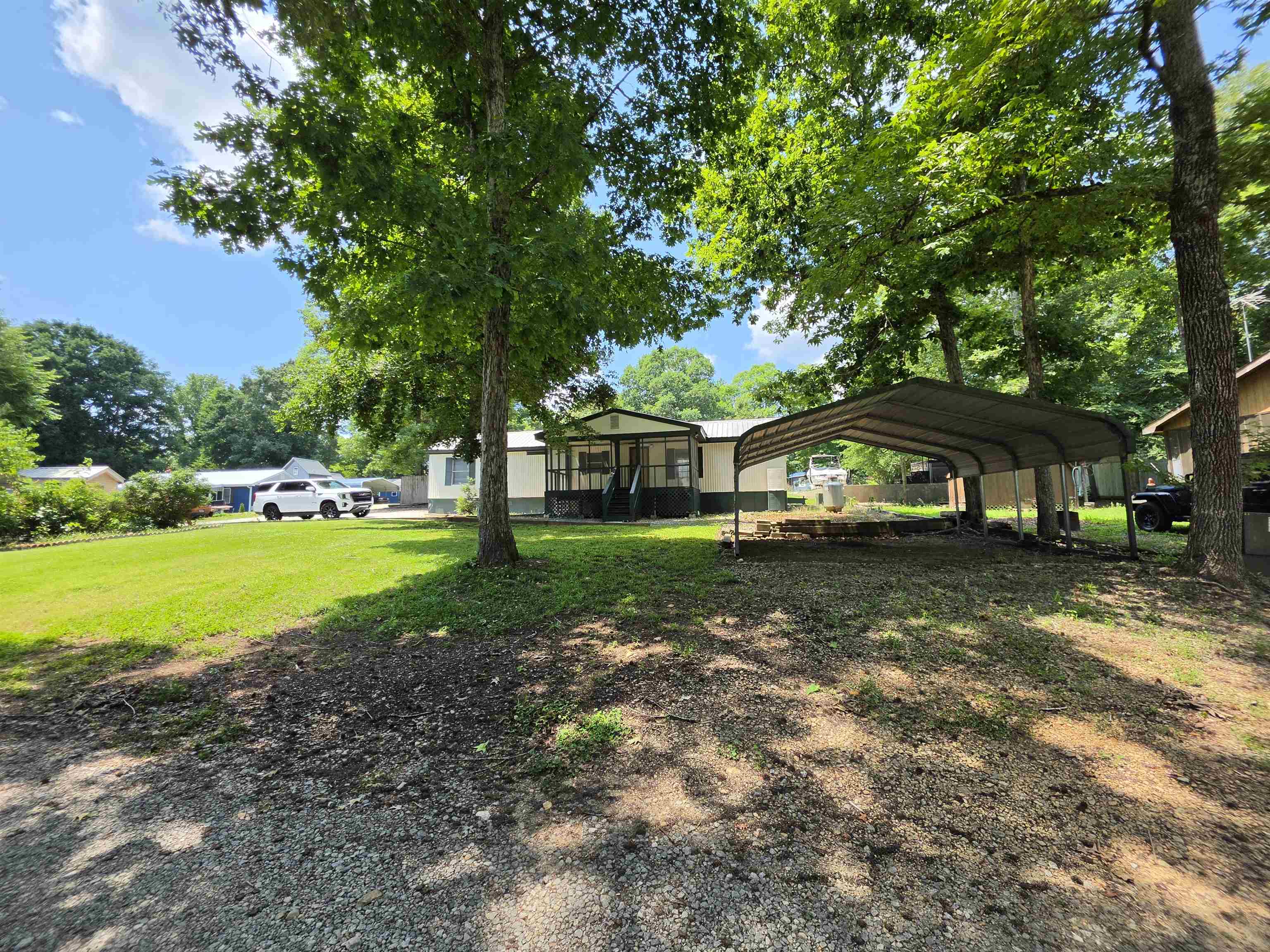 109 Oconee Circle Property Photo 17