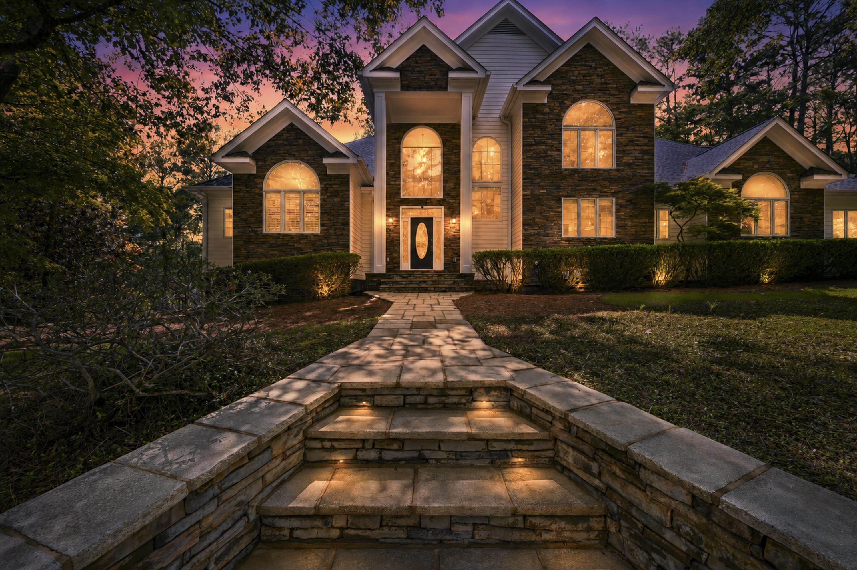 1001 Shoal Creek Court Property Photo 1