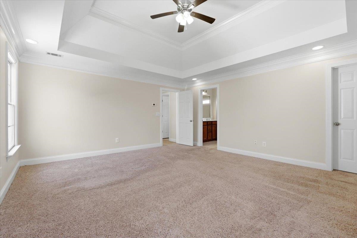 728 Markhams Drive Property Photo 21