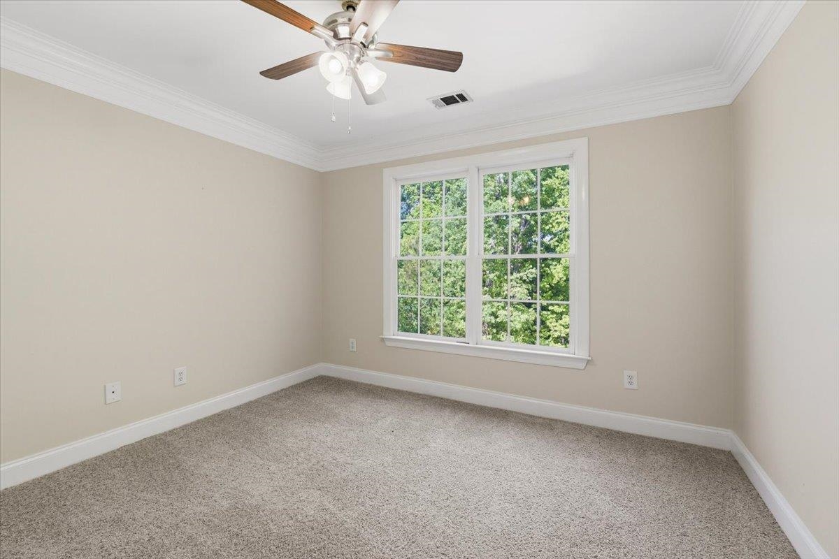 728 Markhams Drive Property Photo 27