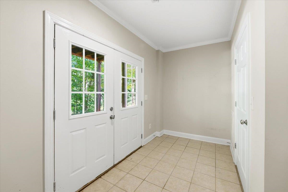 728 Markhams Drive Property Photo 36