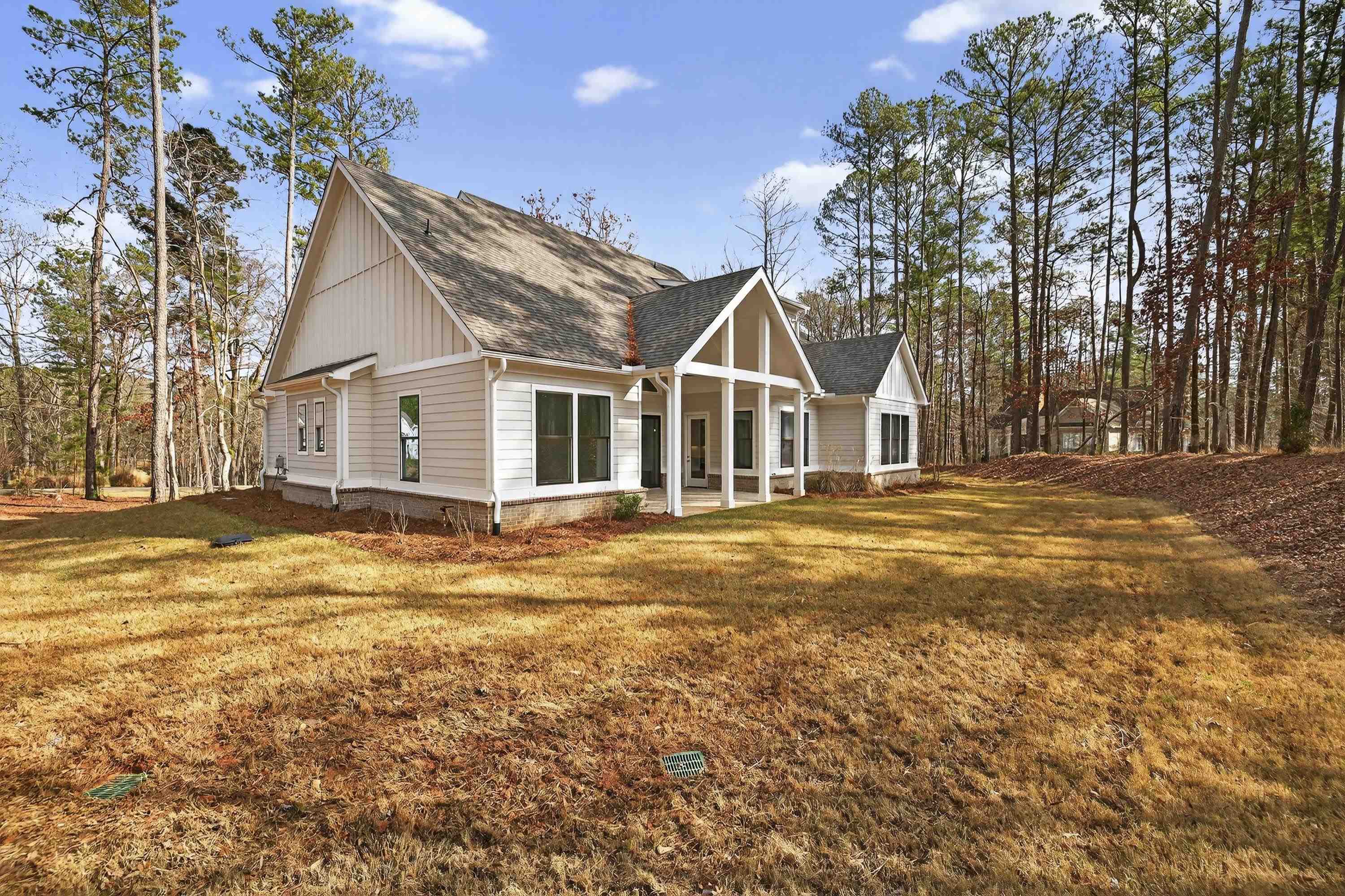 155 W River Bend Drive Property Photo 2