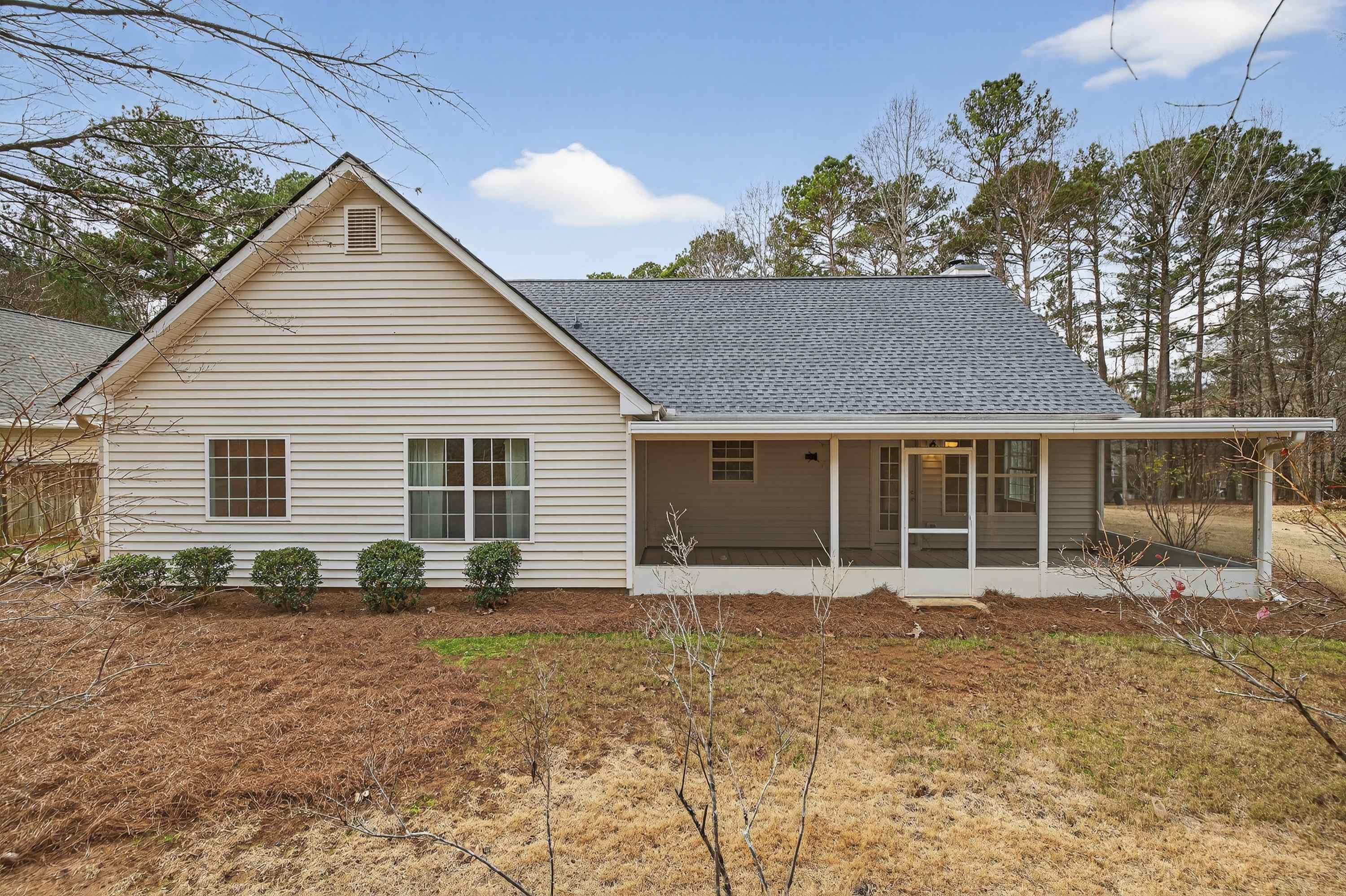 155 W River Bend Drive Property Photo 6