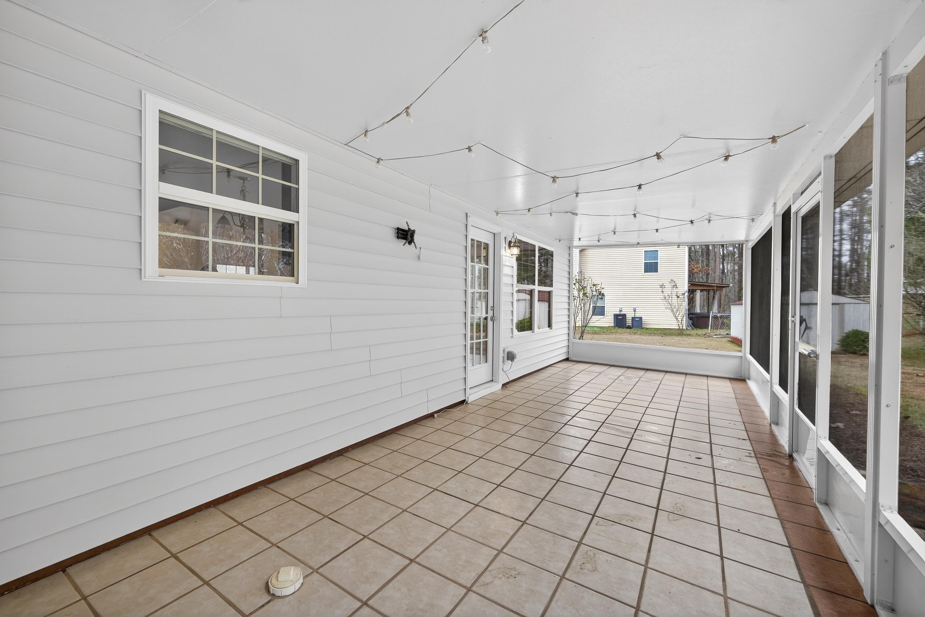 155 W River Bend Drive Property Photo 10