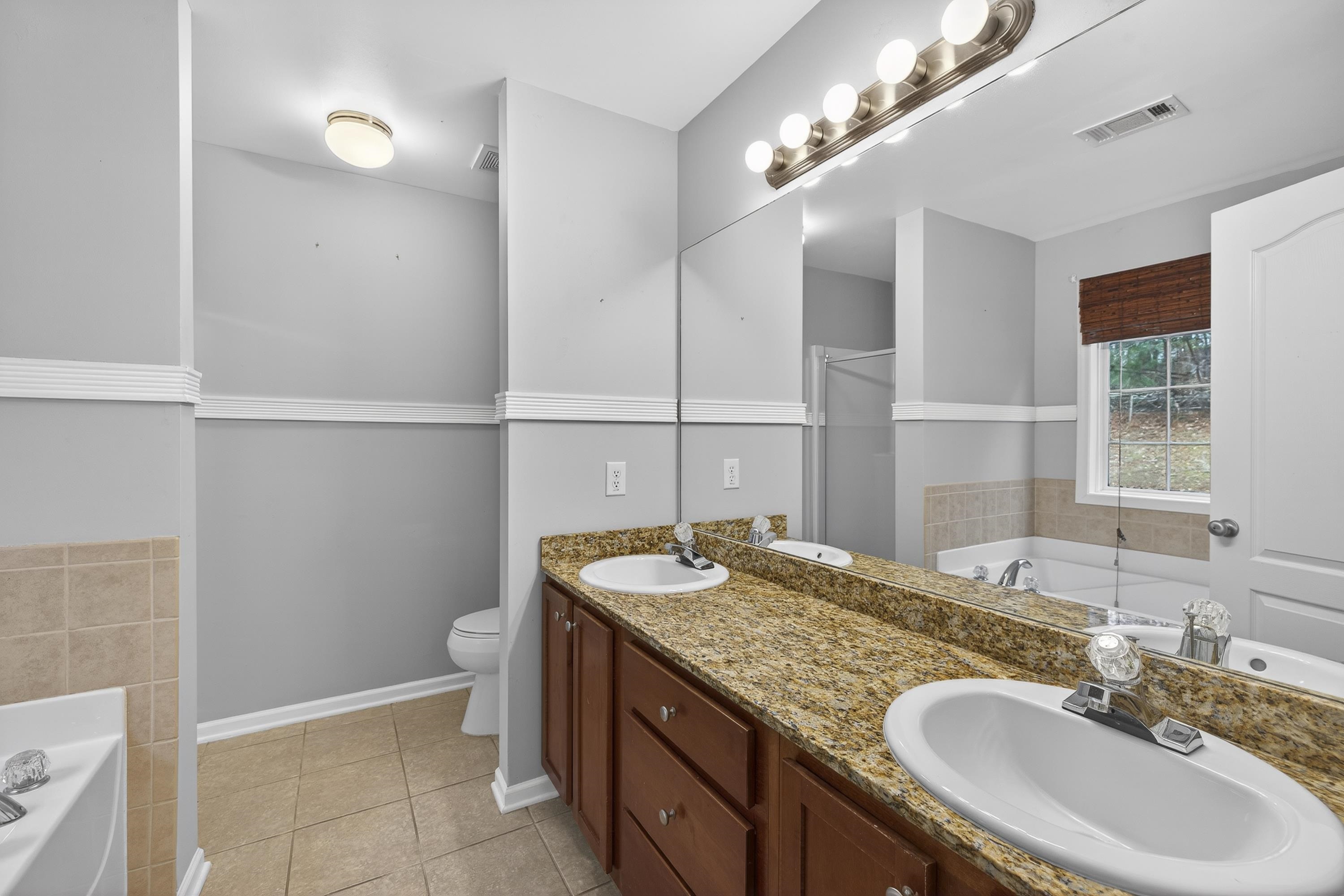 155 W River Bend Drive Property Photo 30