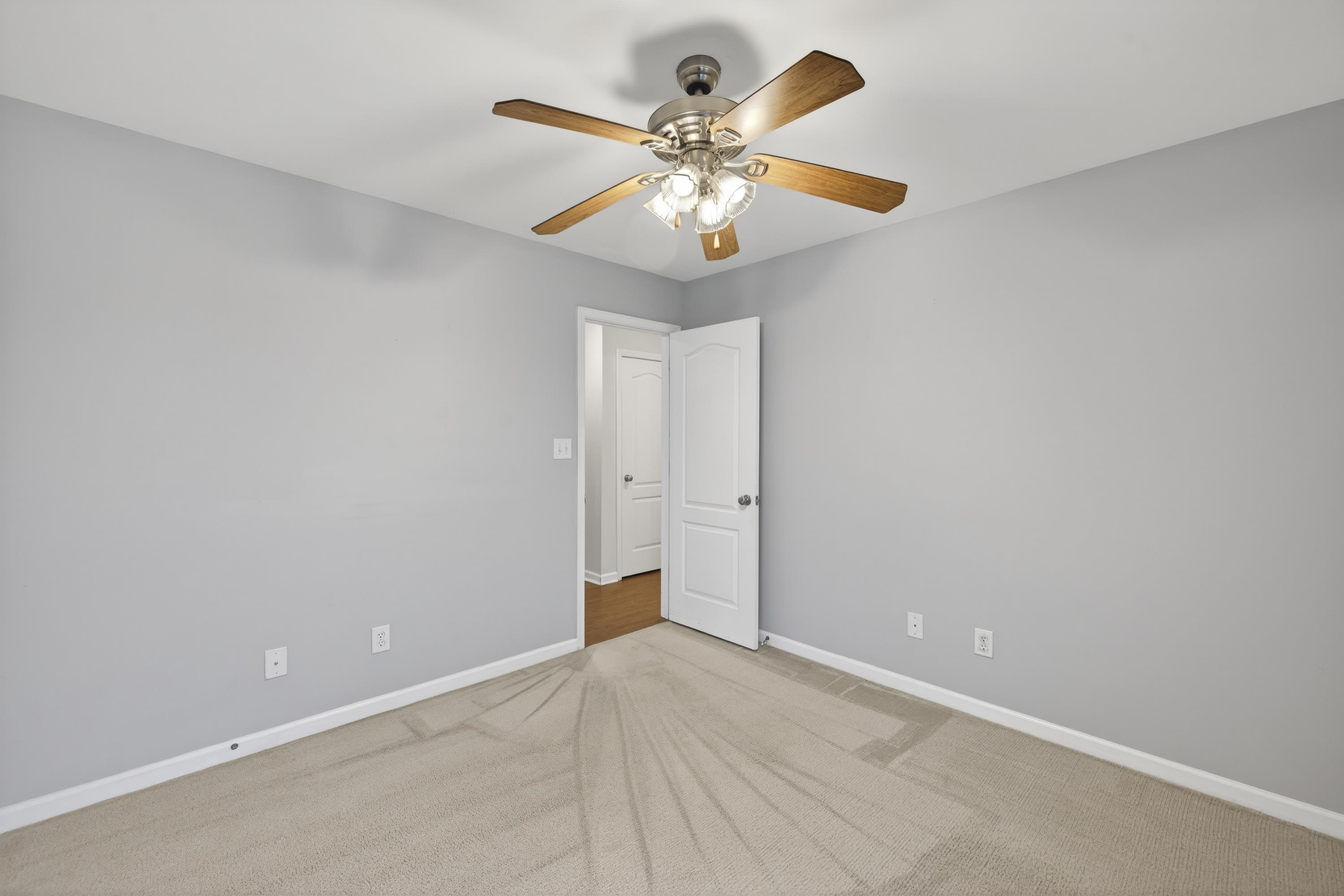155 W River Bend Drive Property Photo 36