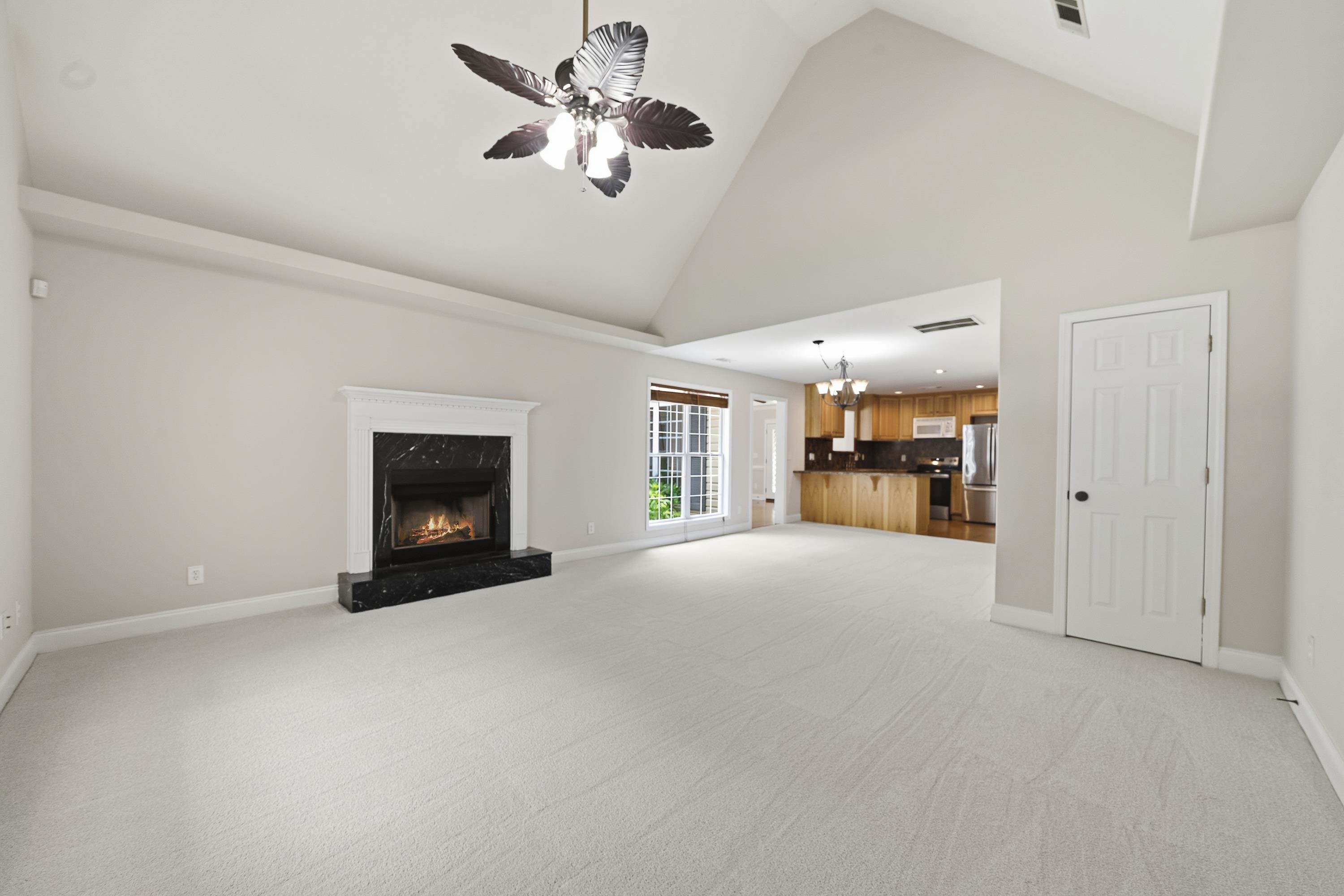 280 E Riverbend Drive Property Photo 7