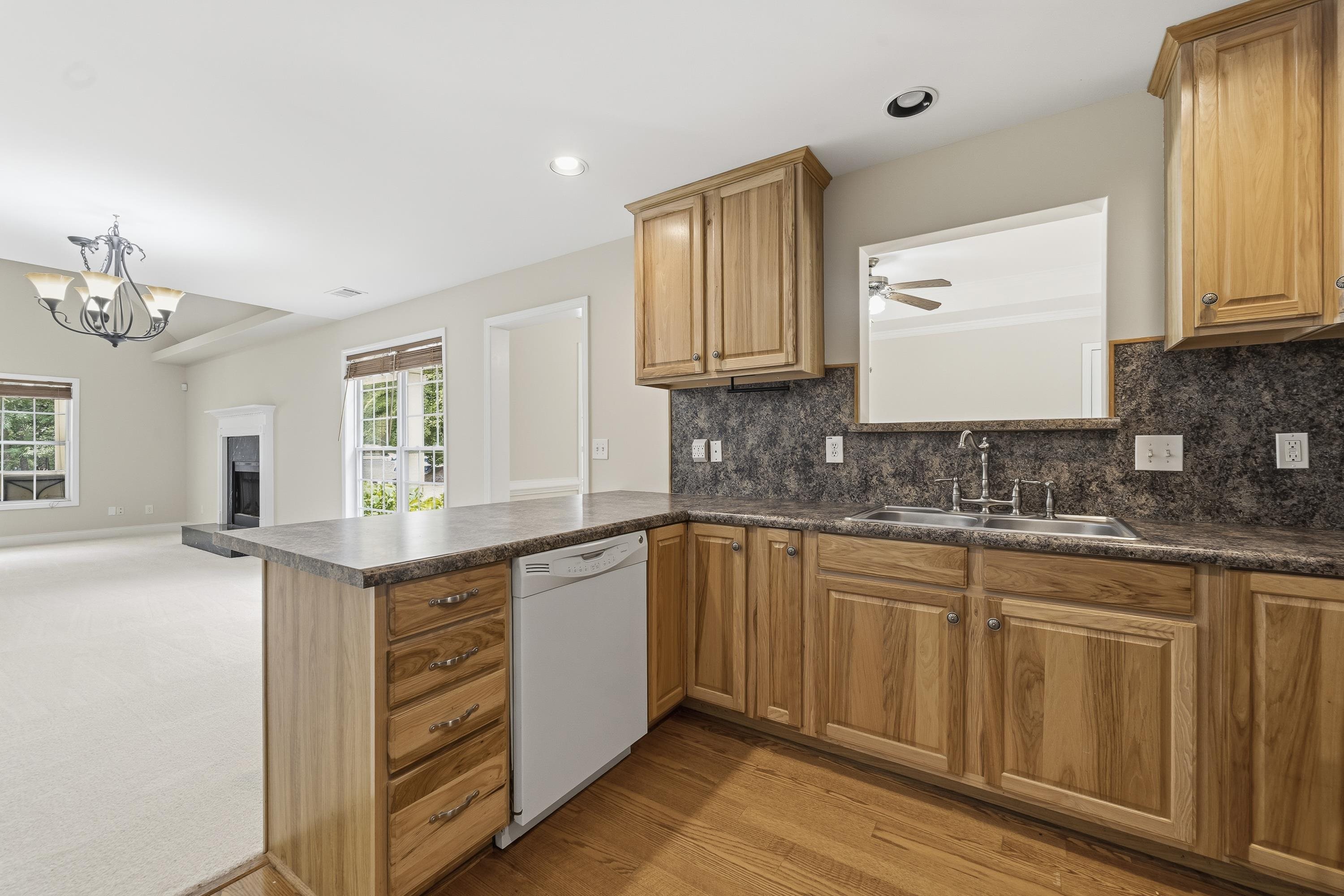 280 E Riverbend Drive Property Photo 12