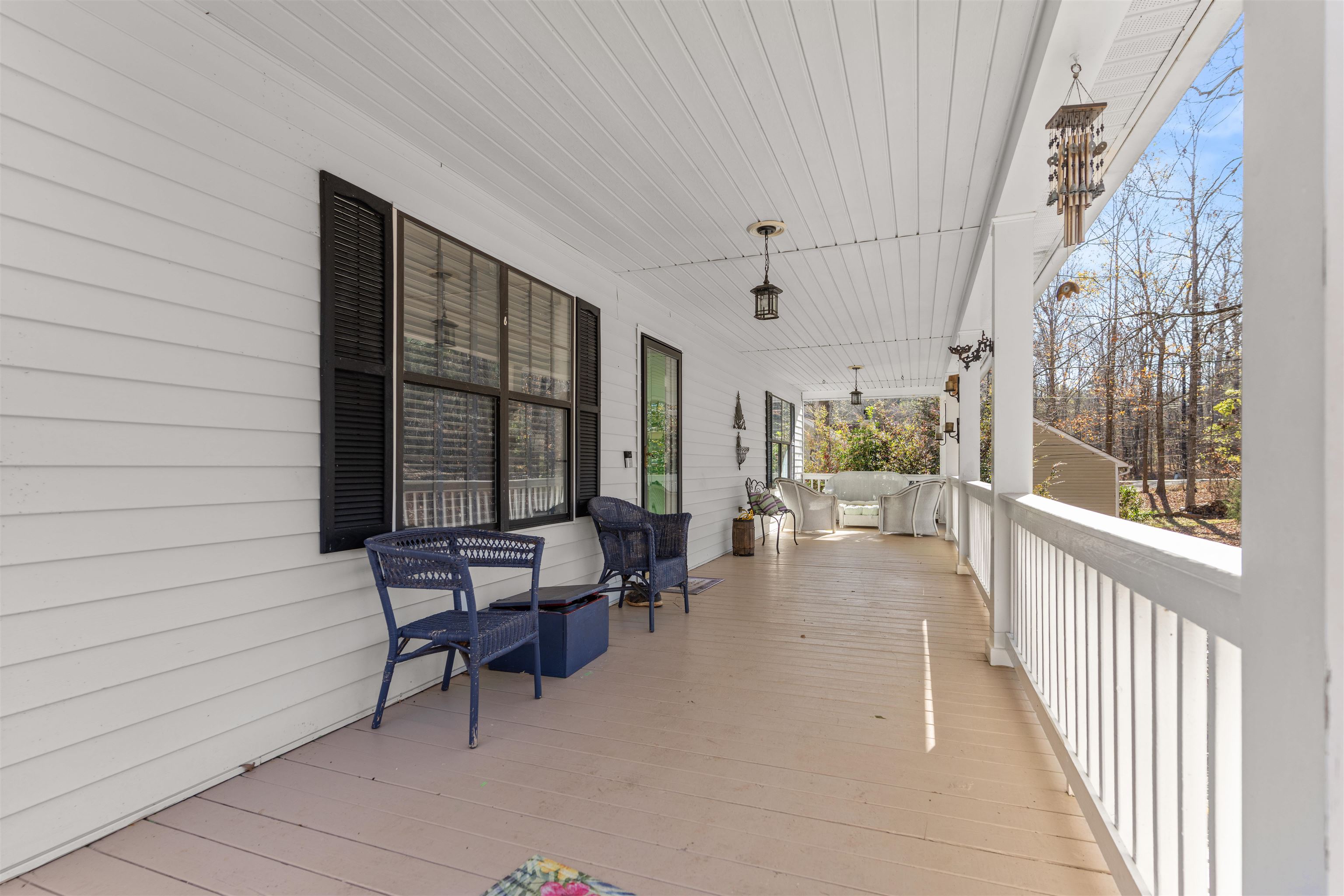 121 E River Bend Drive Property Photo 11