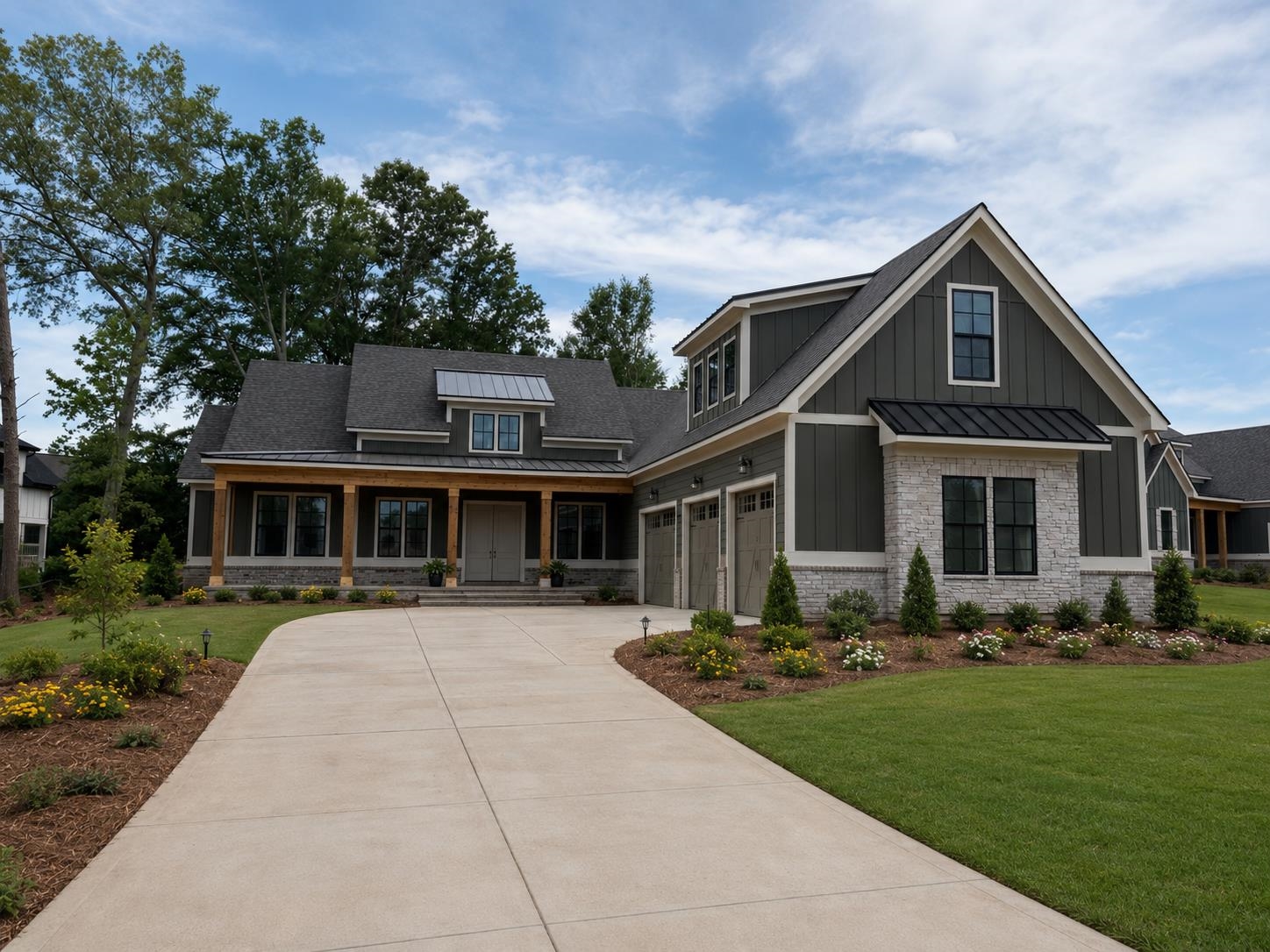 201 Eagles Way Property Photo 2