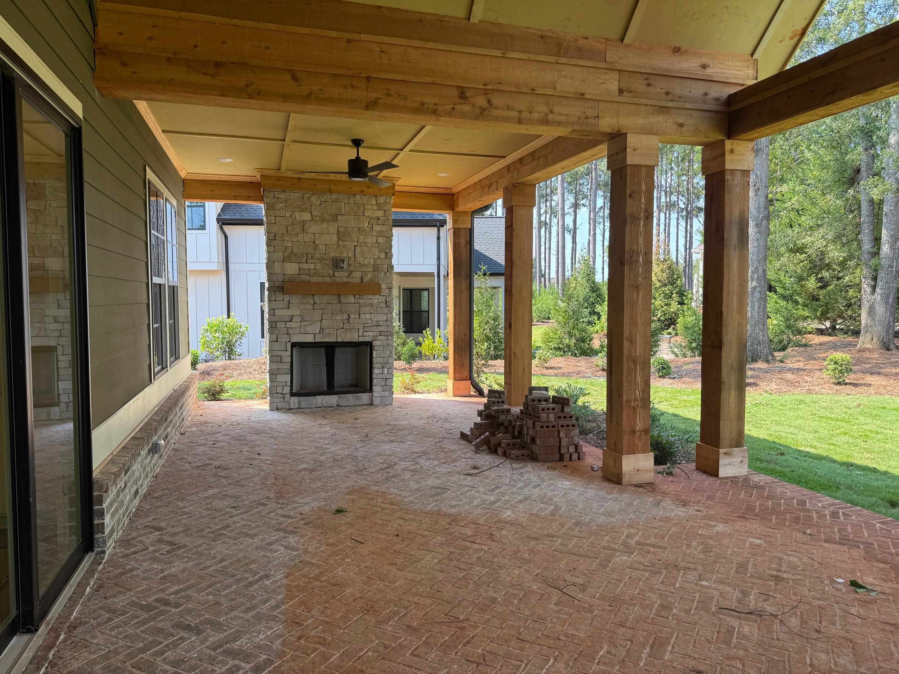 201 Eagles Way Property Photo 3