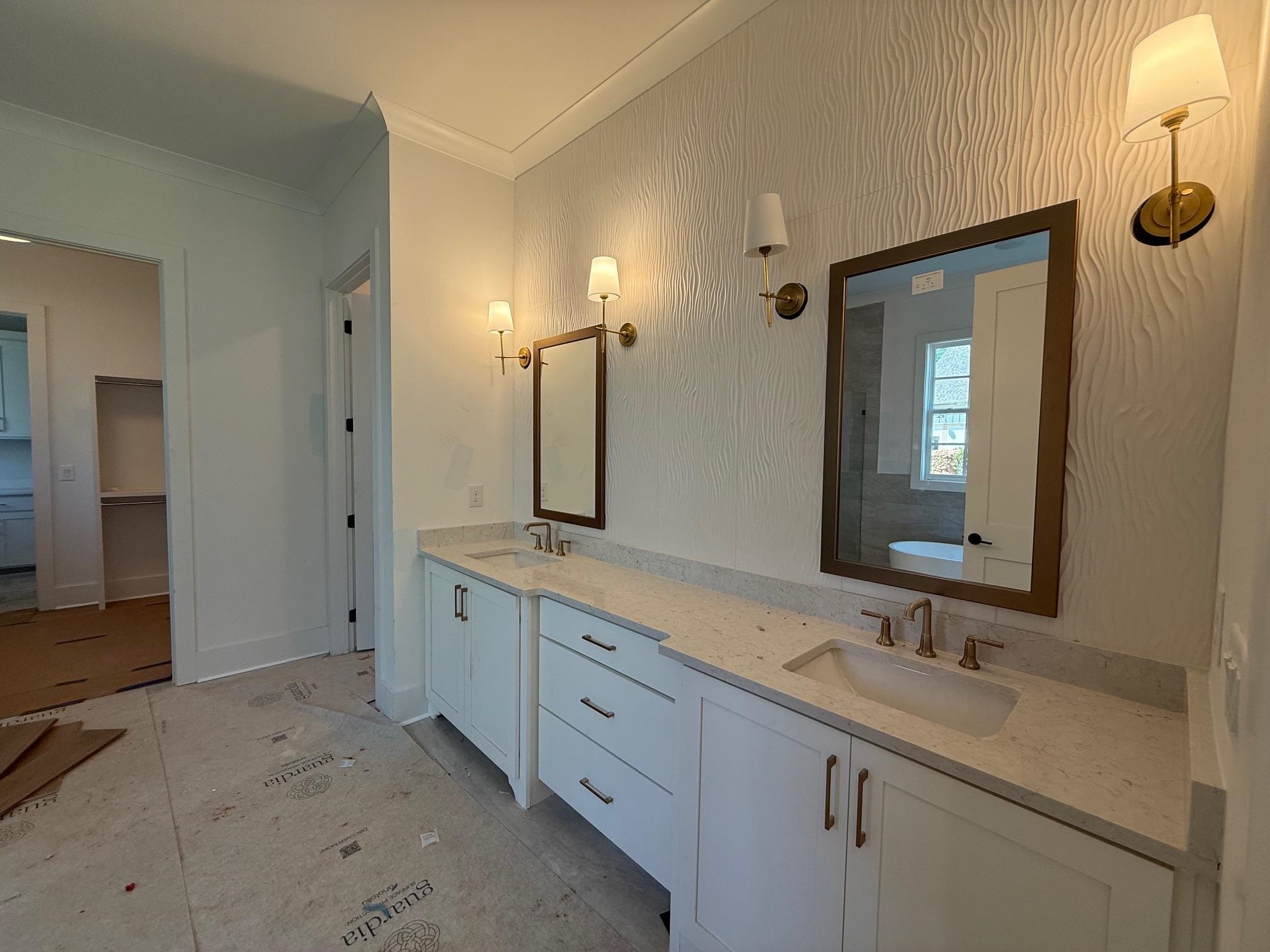 201 Eagles Way Property Photo 9
