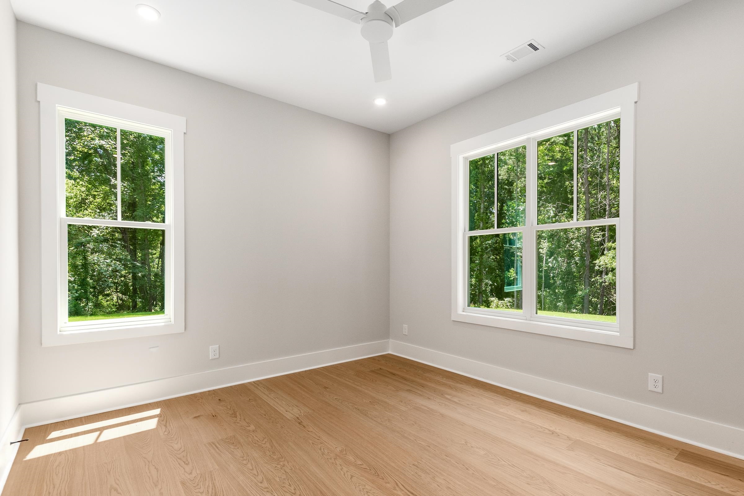 201 Eagles Way Property Photo 27