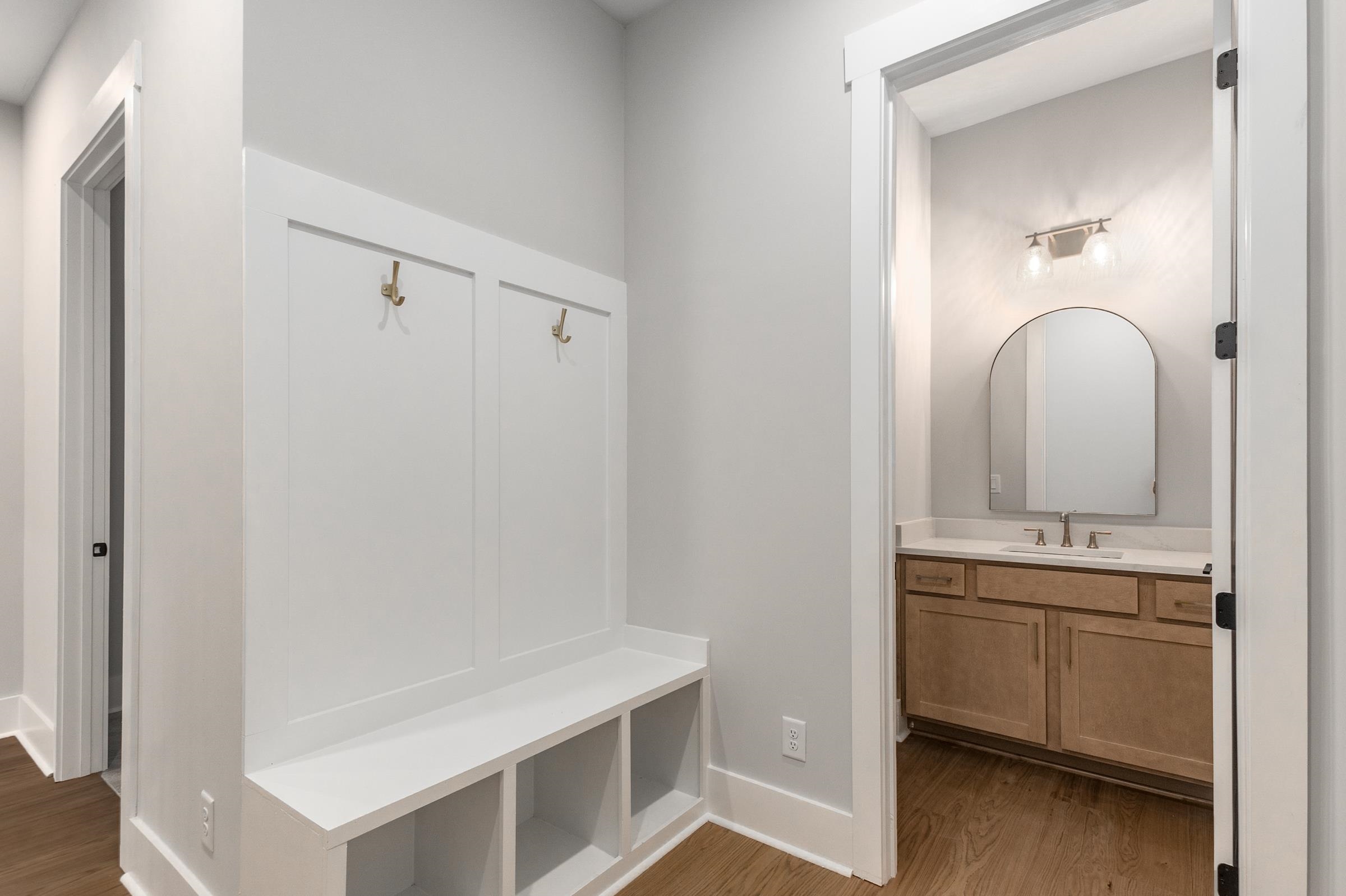 201 Eagles Way Property Photo 30