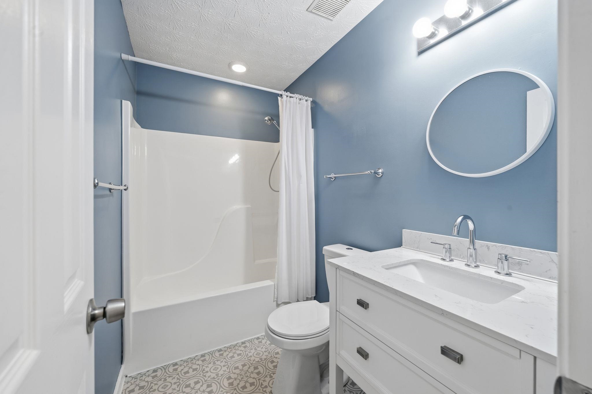 372 East Riverbend Drive Property Photo 22