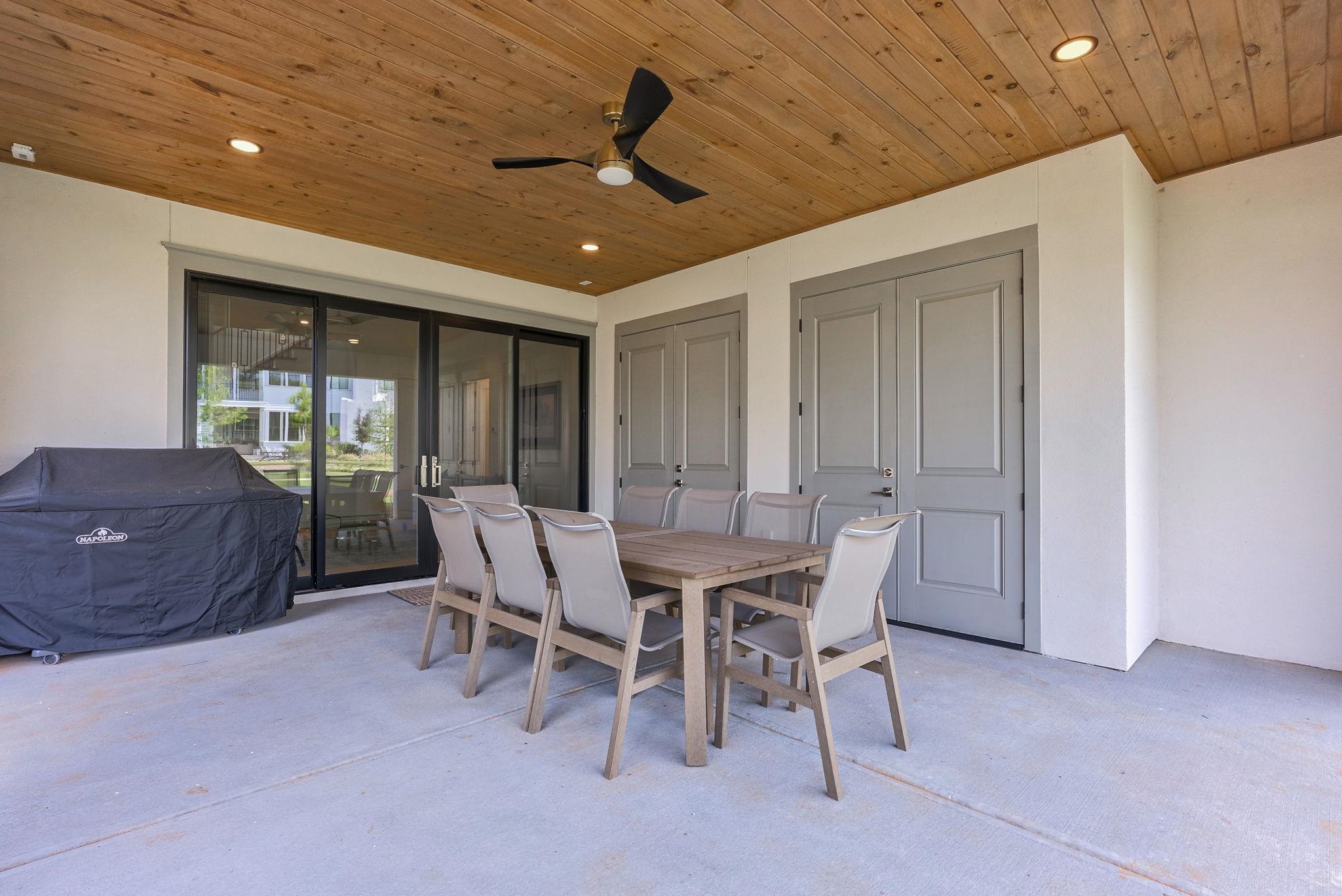 1062 Fish Hook Lane Property Photo 43