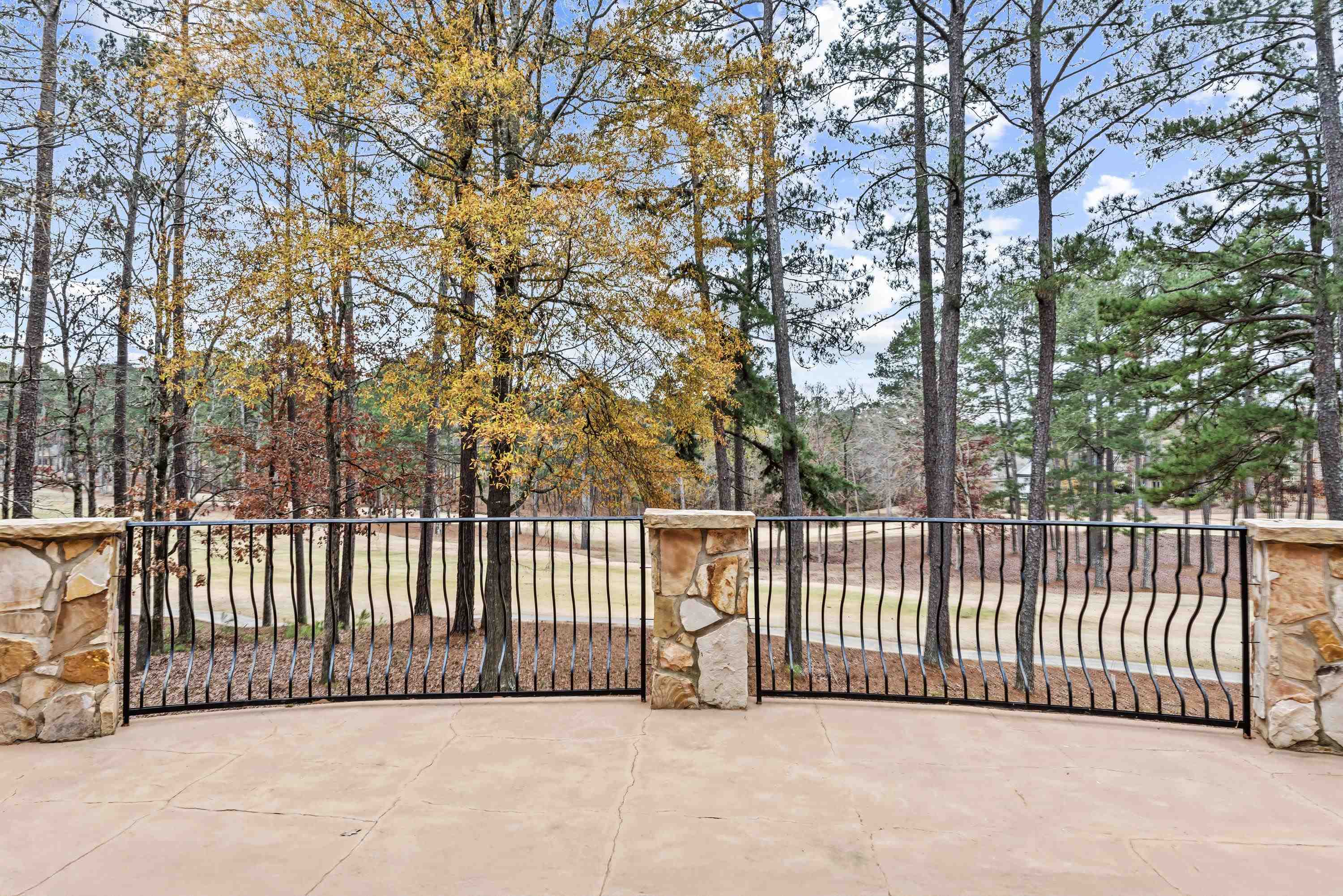 1991 Club Drive Property Photo 63