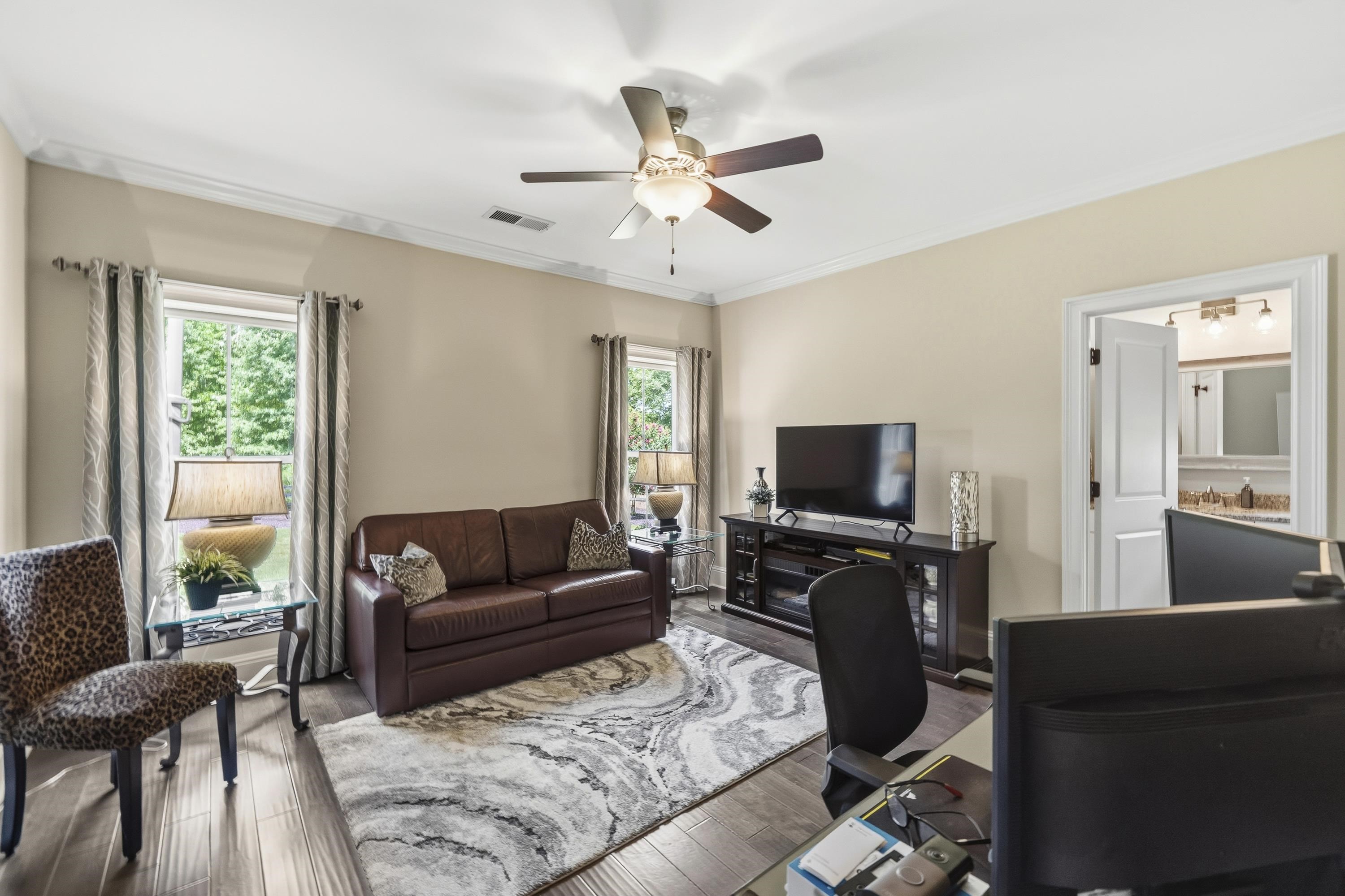1001 Bayside Property Photo 35