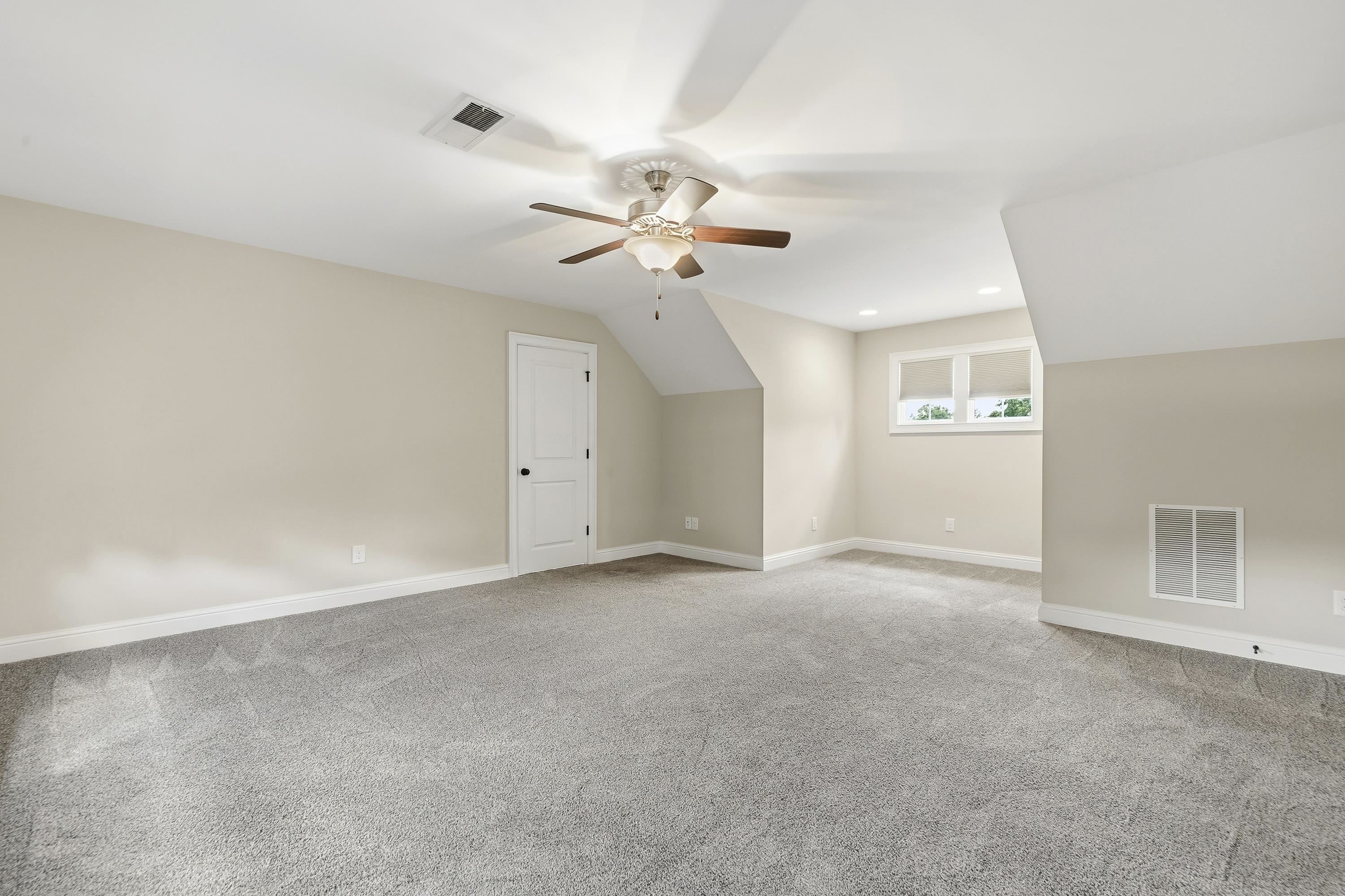 1001 Bayside Property Photo 39