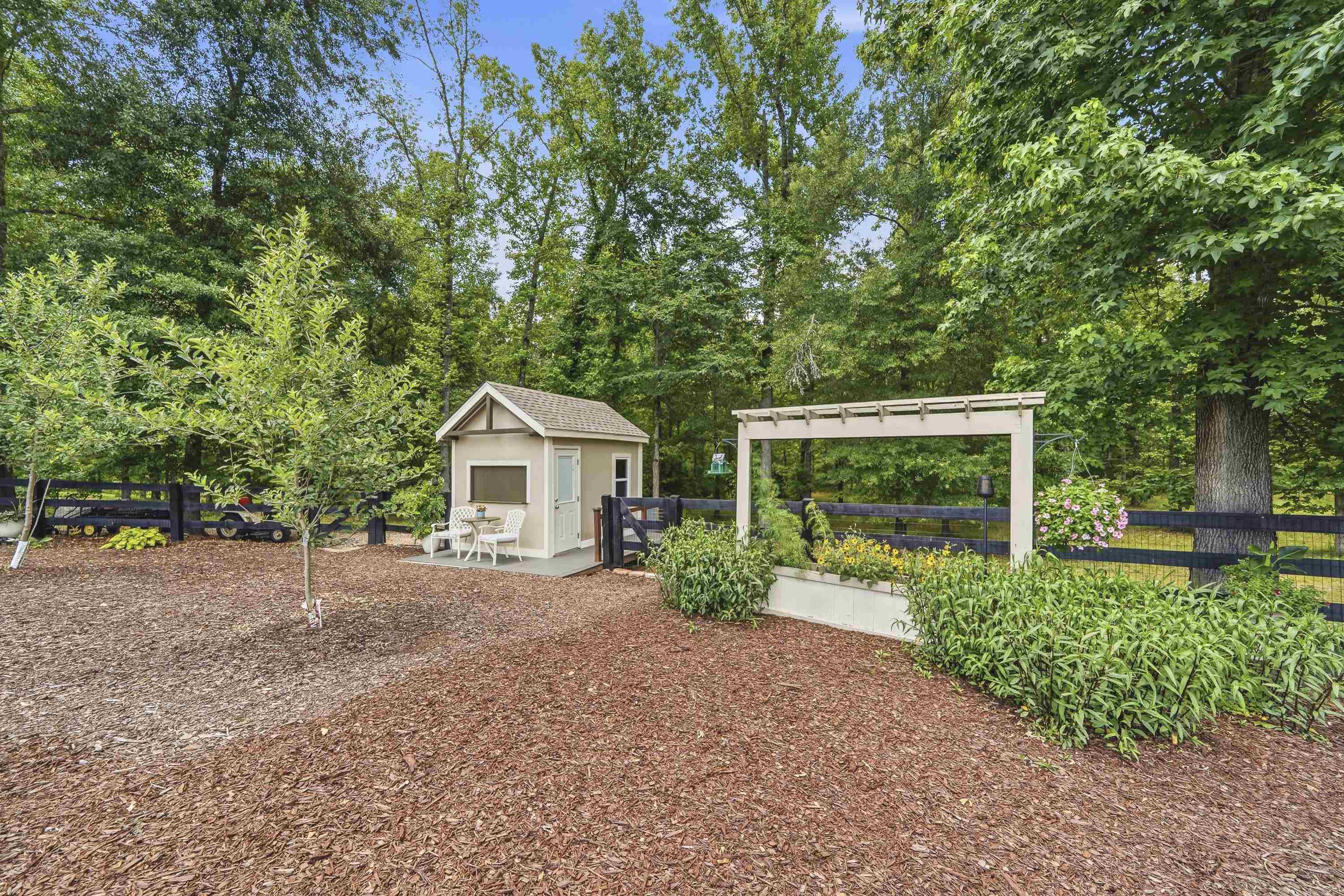 1001 Bayside Property Photo 45