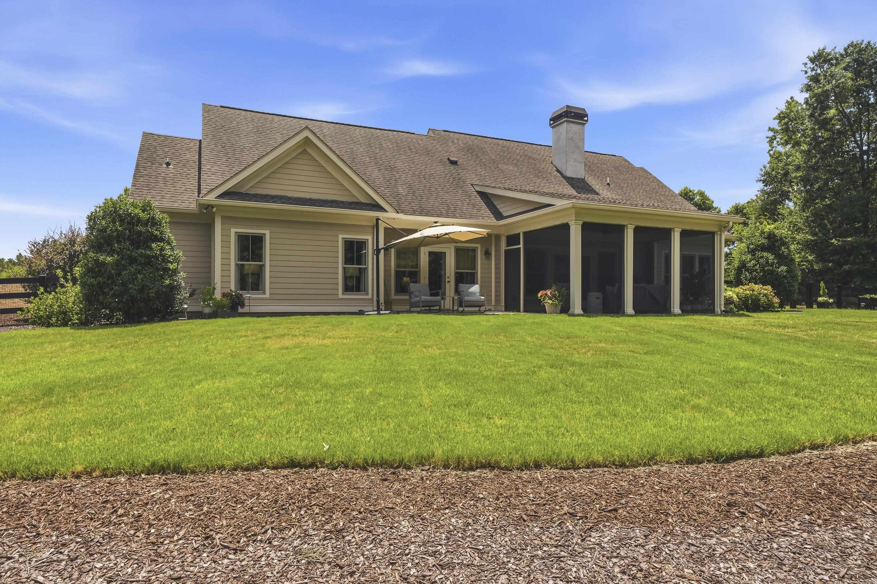 1001 Bayside Property Photo 49