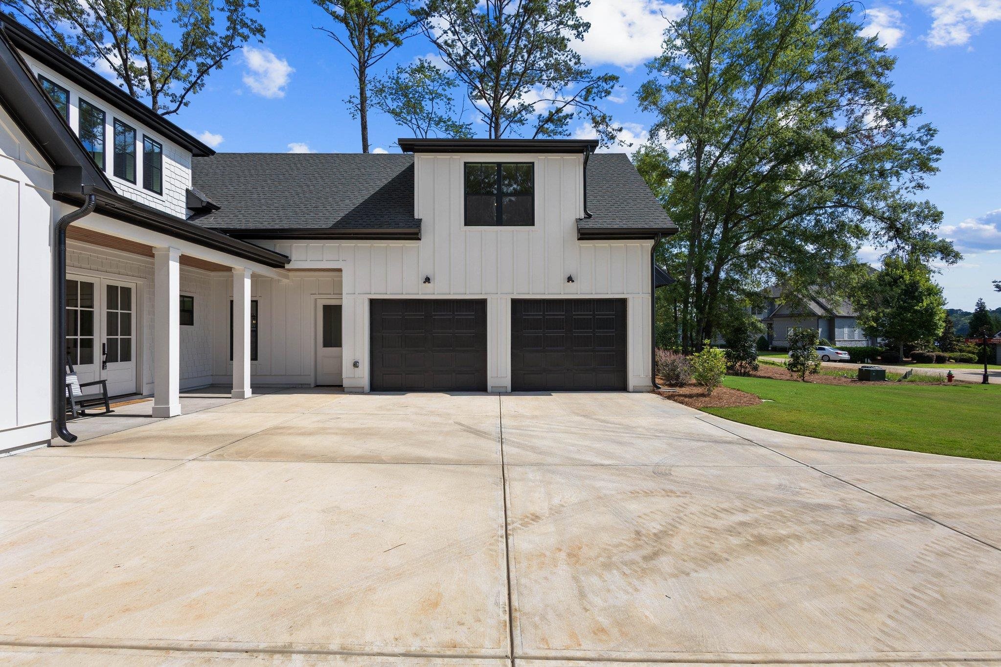 137 Hawks Ridge Property Photo 4