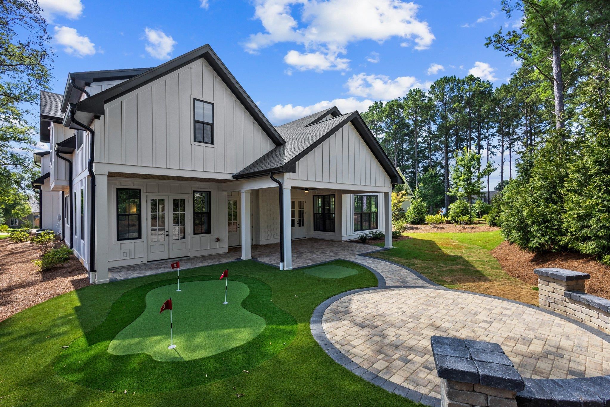 137 Hawks Ridge Property Photo 7
