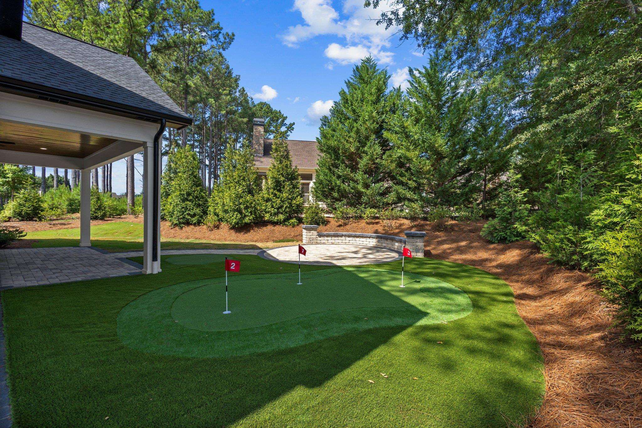 137 Hawks Ridge Property Photo 8