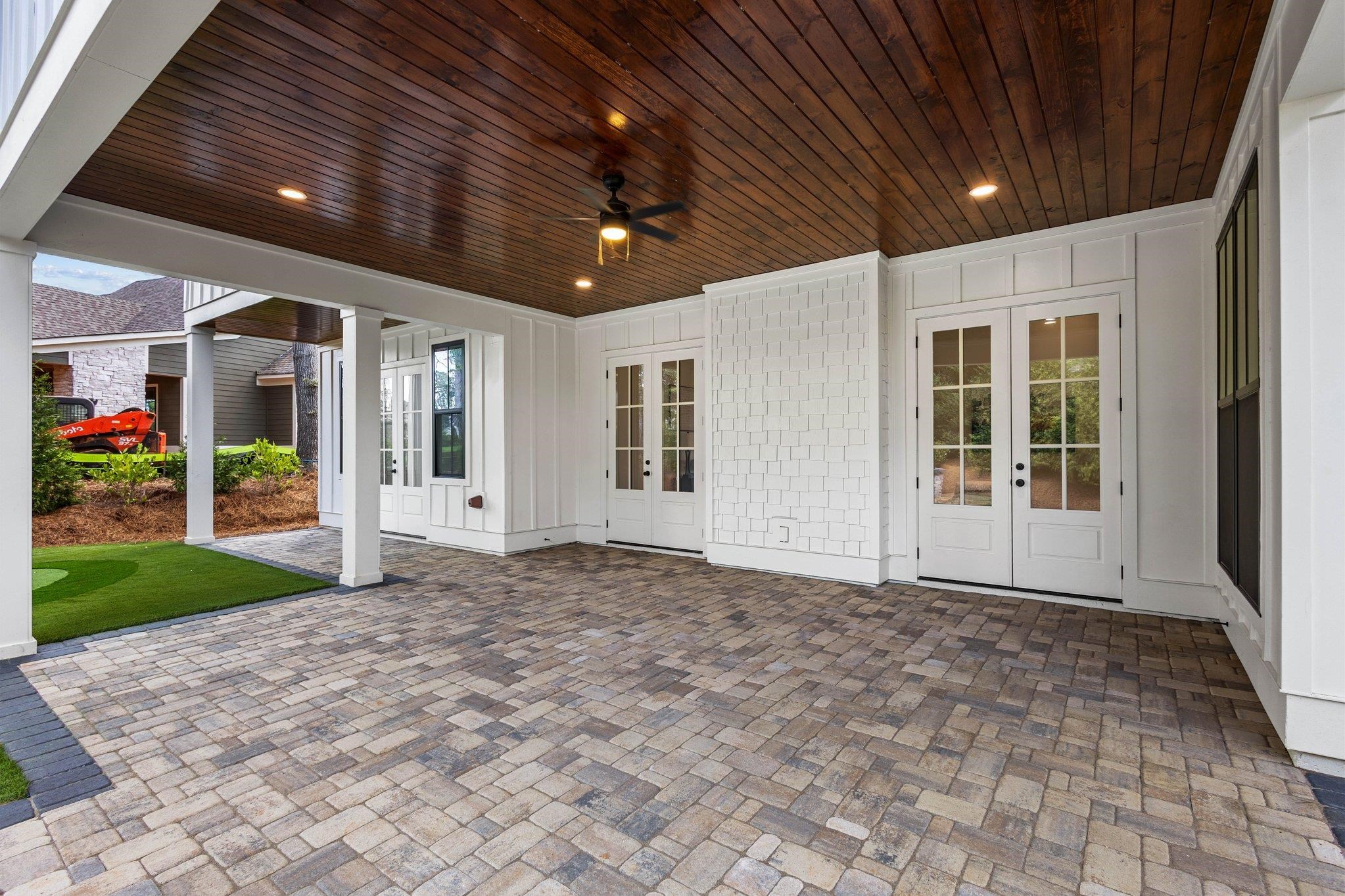 137 Hawks Ridge Property Photo 10