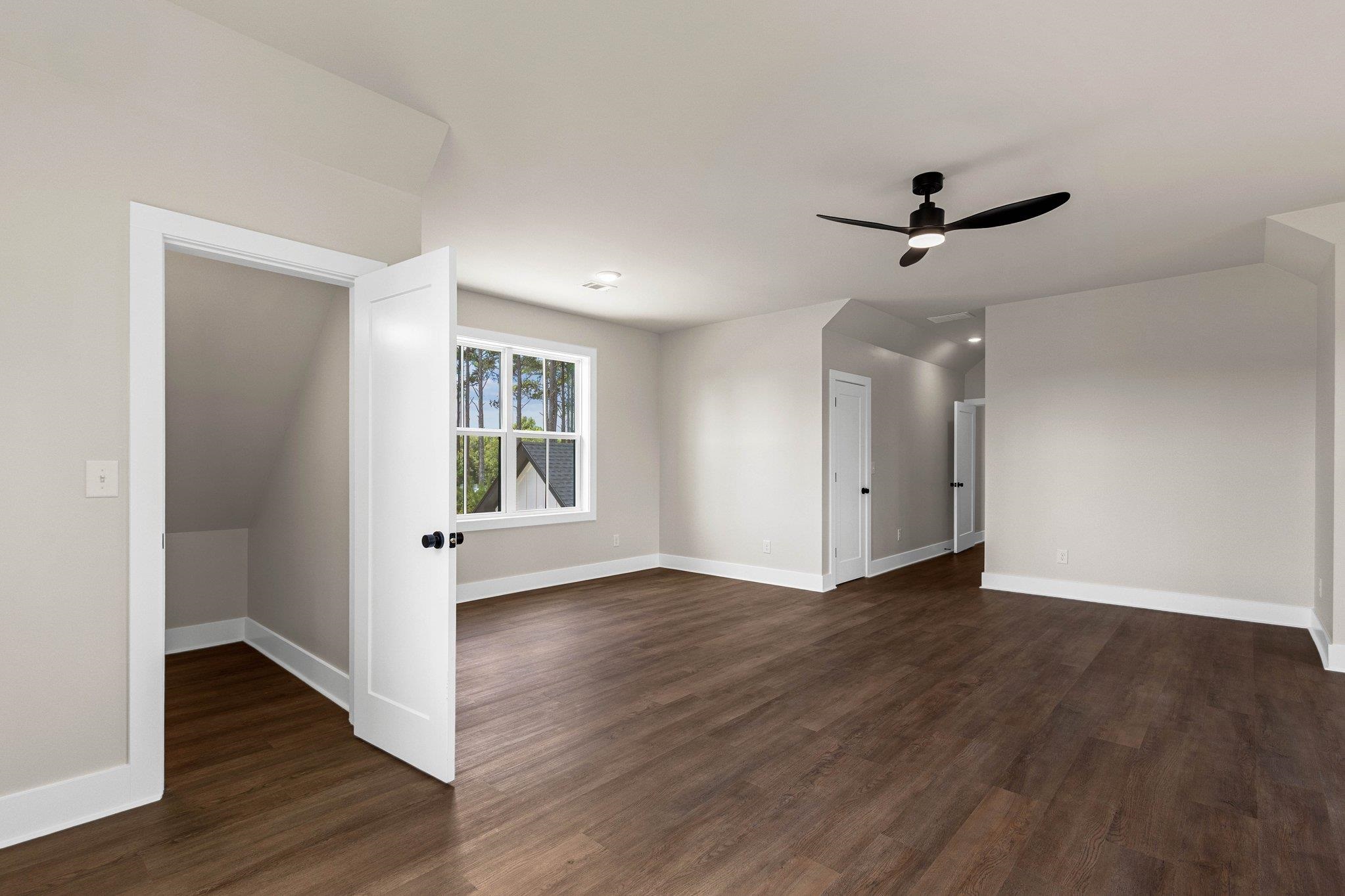 137 Hawks Ridge Property Photo 48