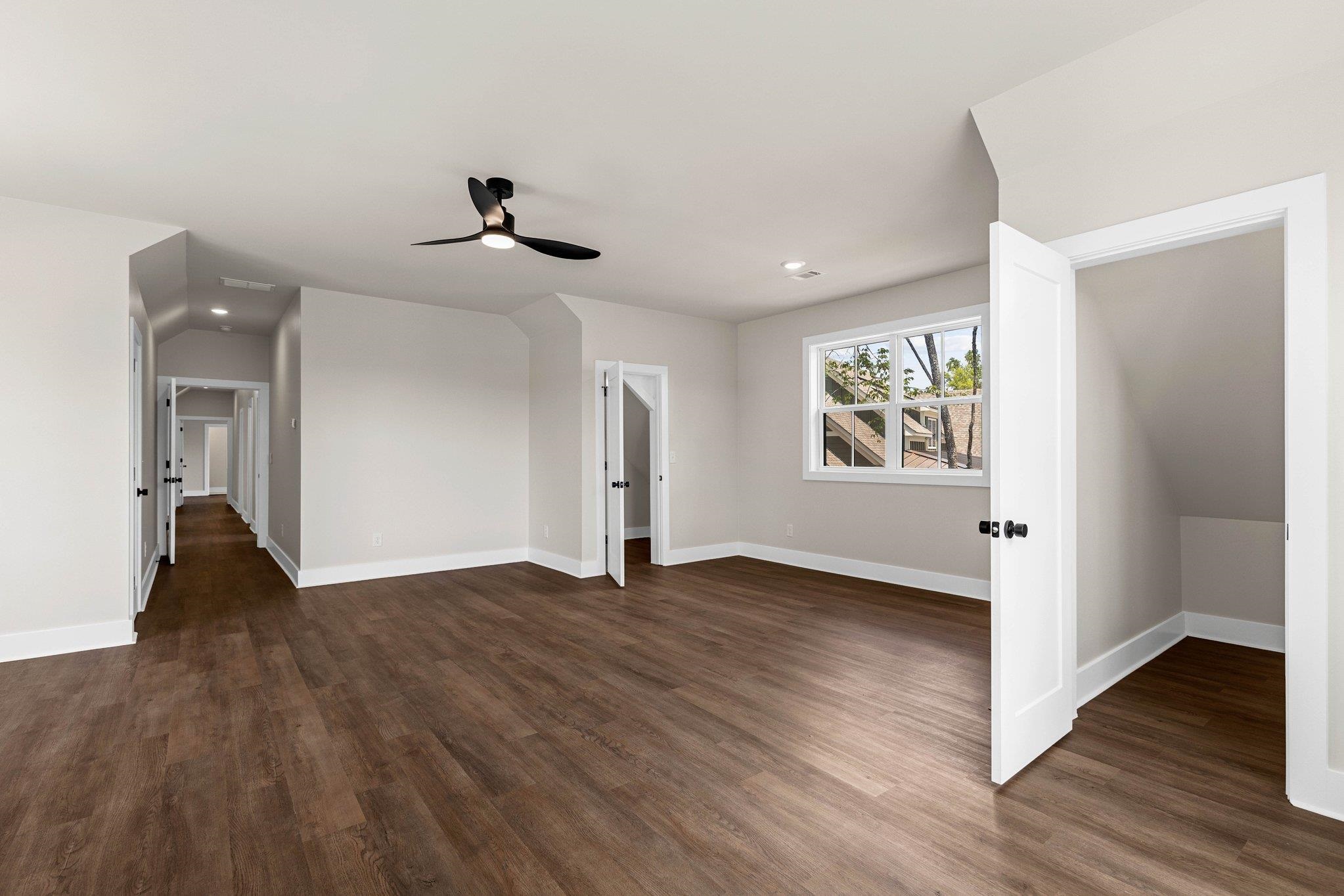 137 Hawks Ridge Property Photo 49