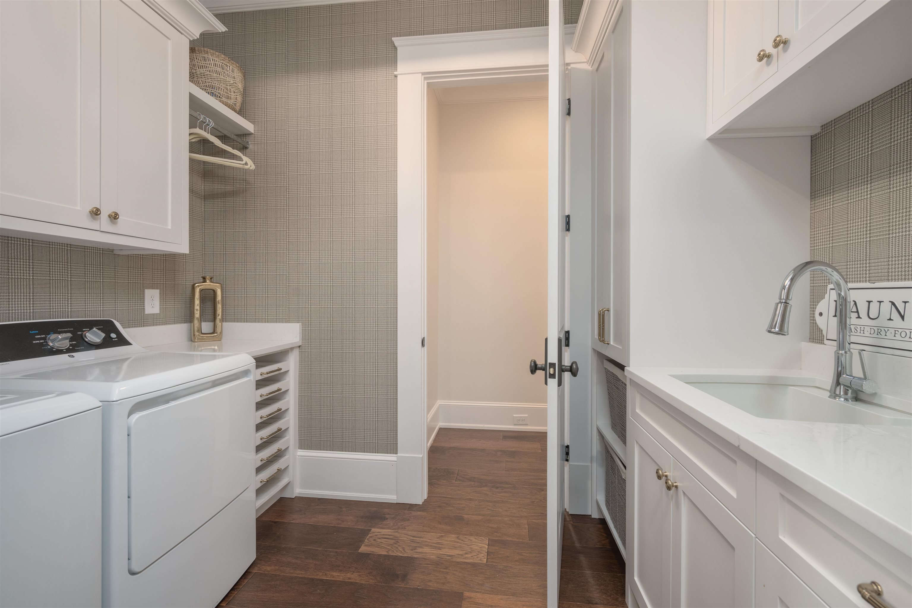 1391 Kinglet Common Property Photo 29