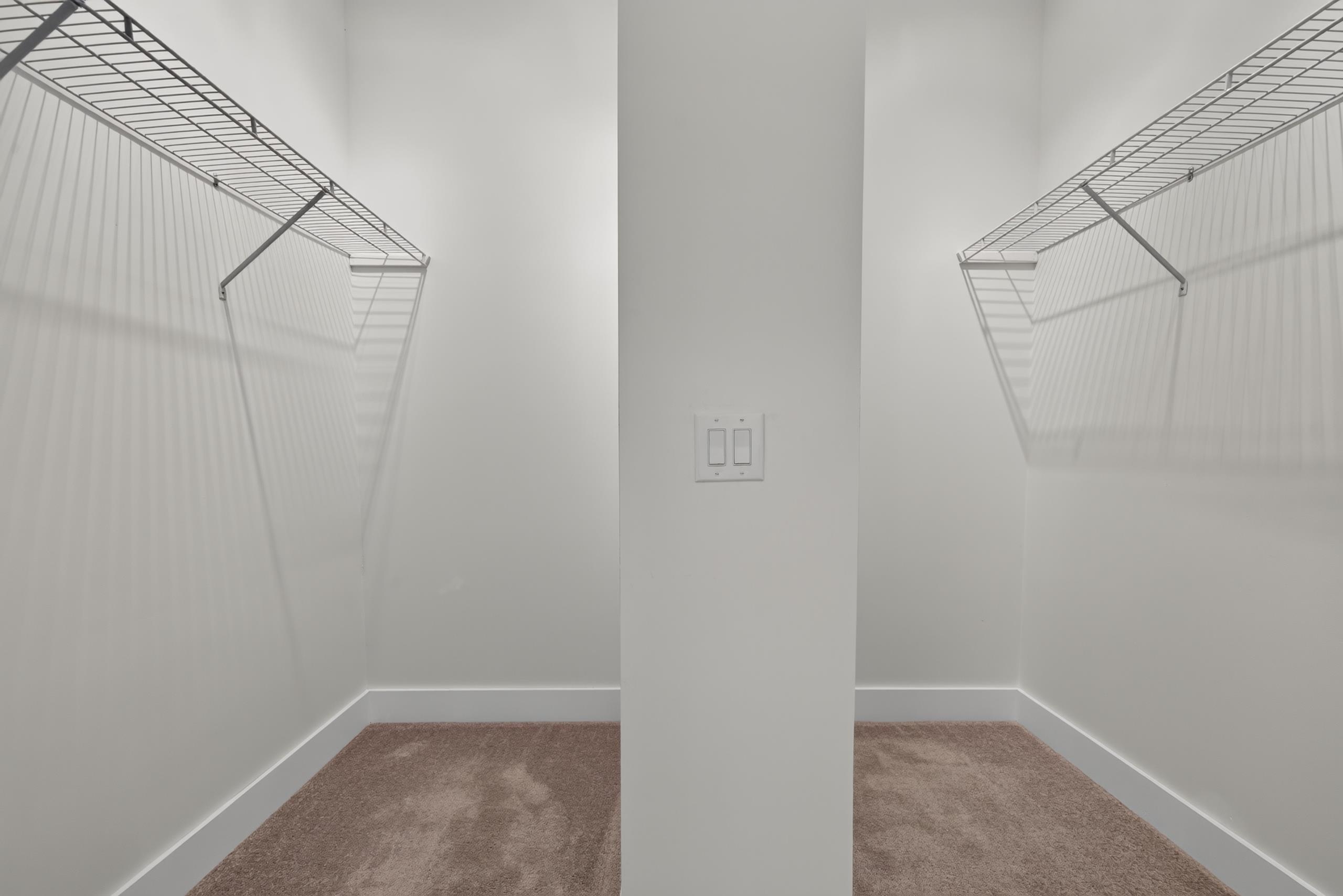 101 Willow Cove Property Photo 35