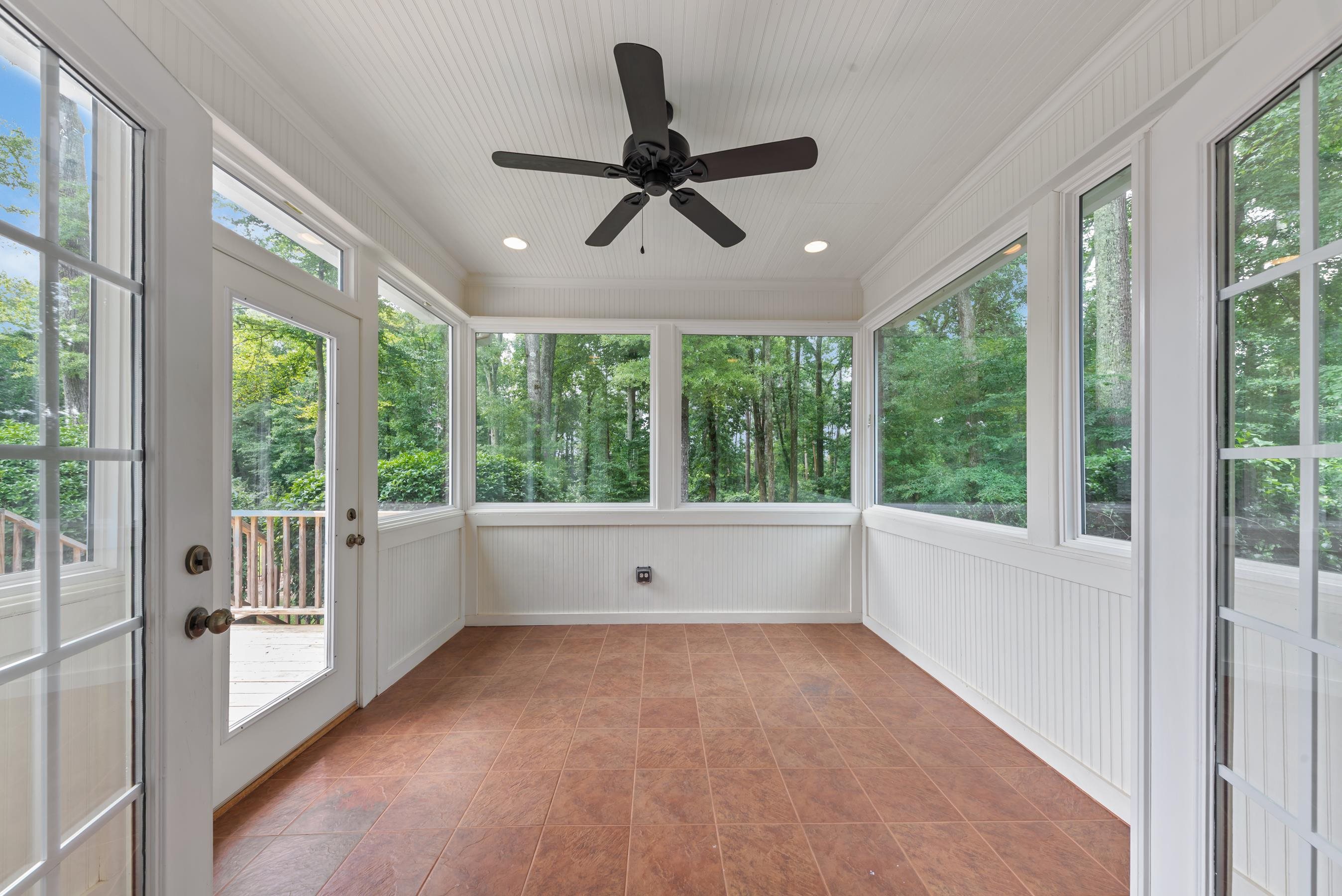 962 Saye Creek Drive Property Photo 15