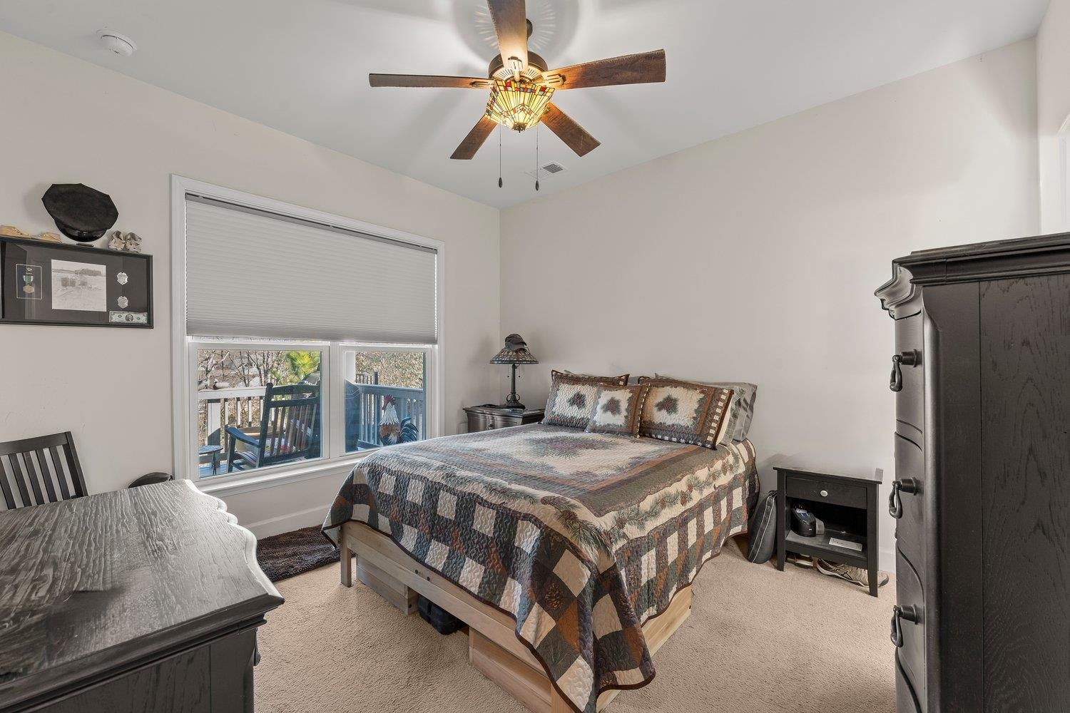 1031 Peachbelt St Property Photo 23