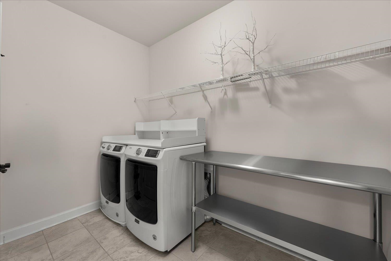 1031 Peachbelt St Property Photo 26