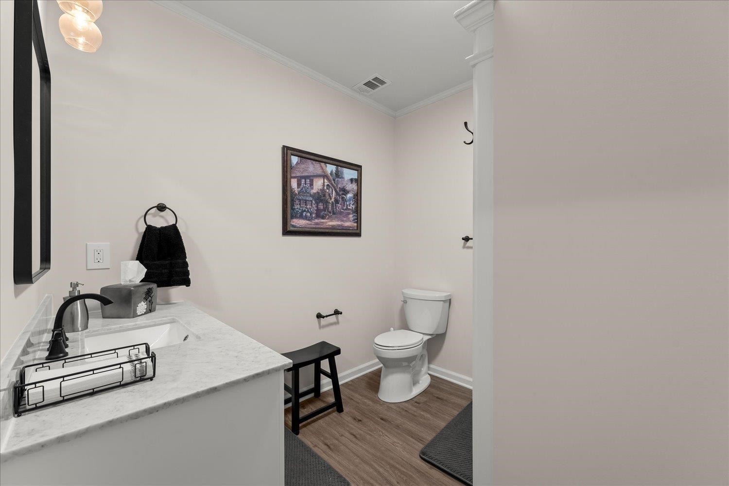 1031 Peachbelt St Property Photo 63
