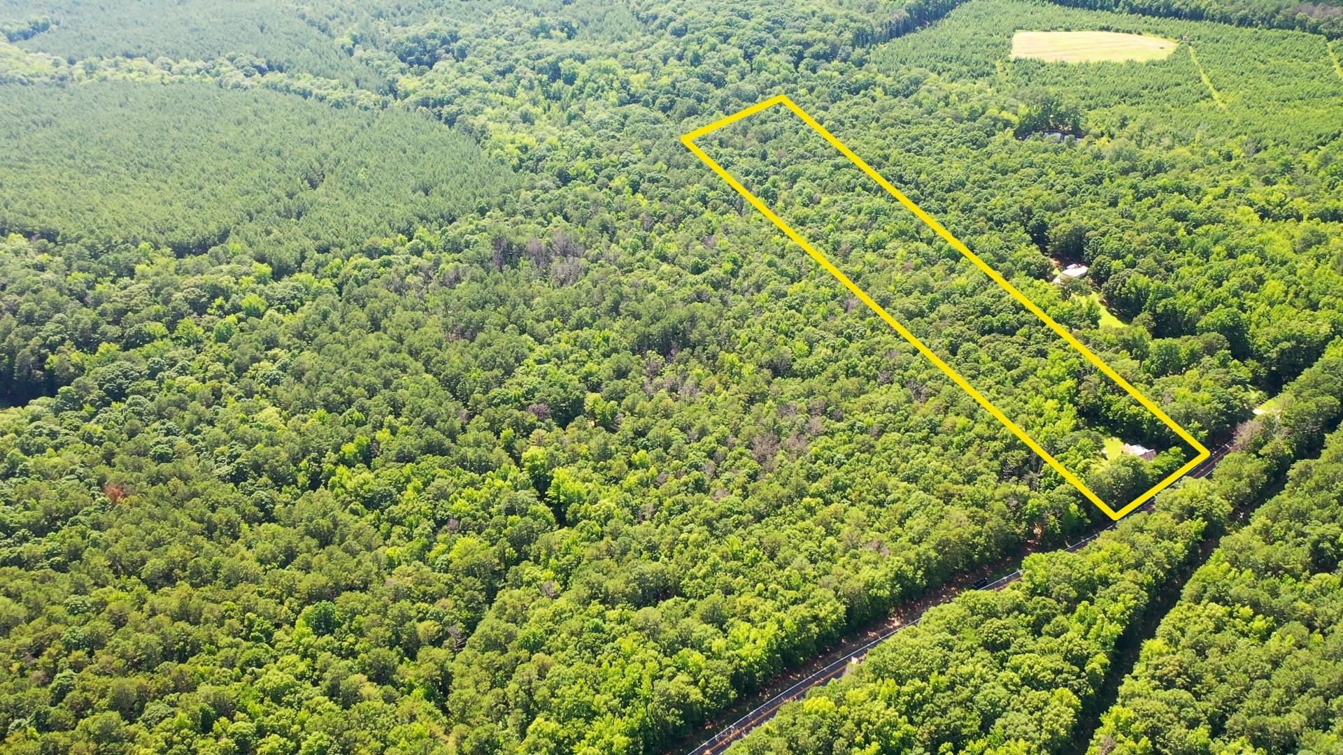 5657 Springfield Road Property Photo 3