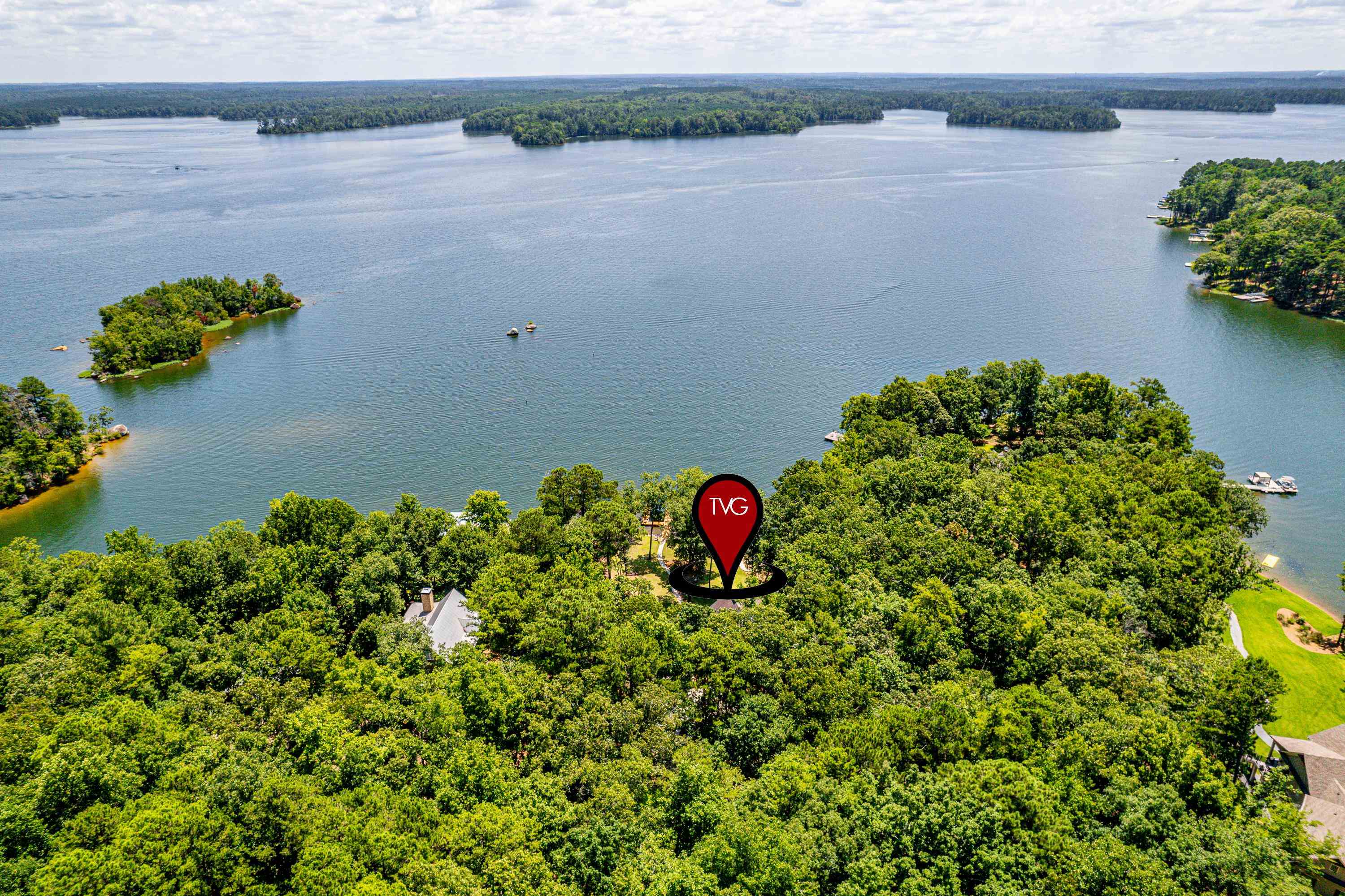 264 Winding River Road Property Photo 2
