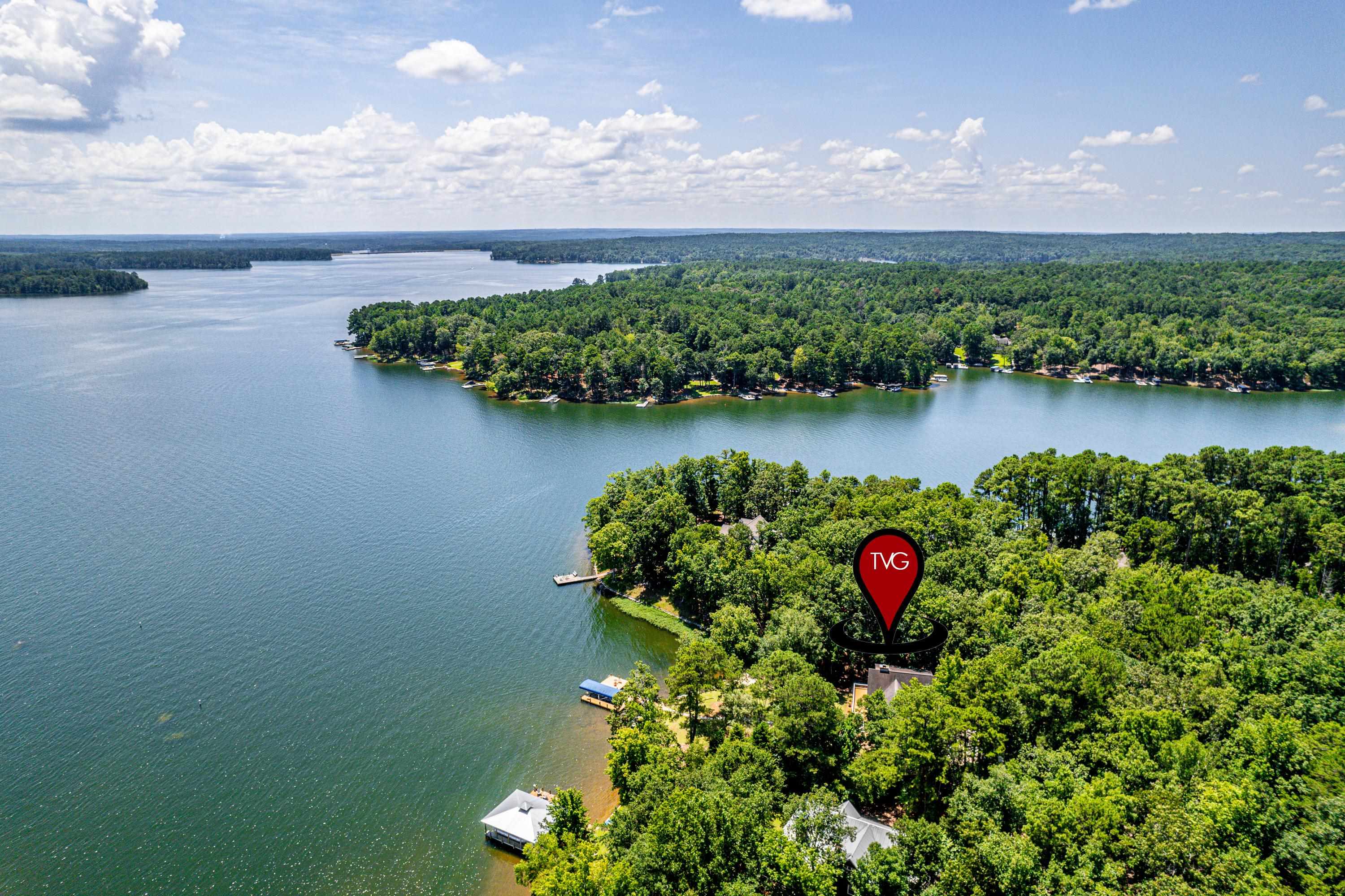 264 Winding River Road Property Photo 3