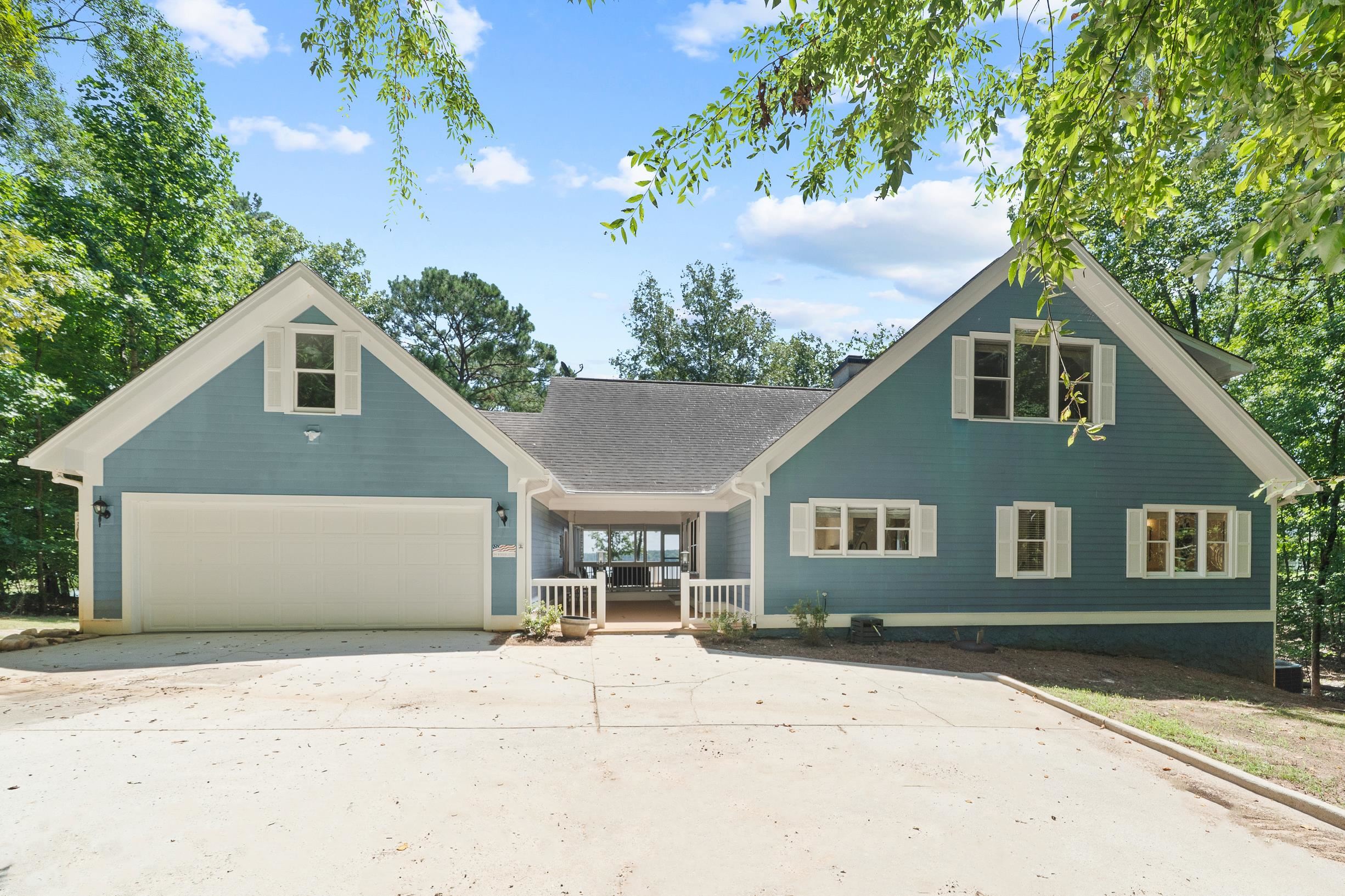 264 Winding River Road Property Photo 6