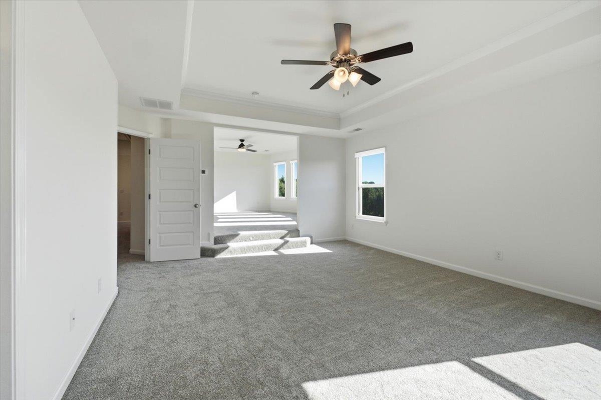 1221 Hawthorne Circle Property Photo 20