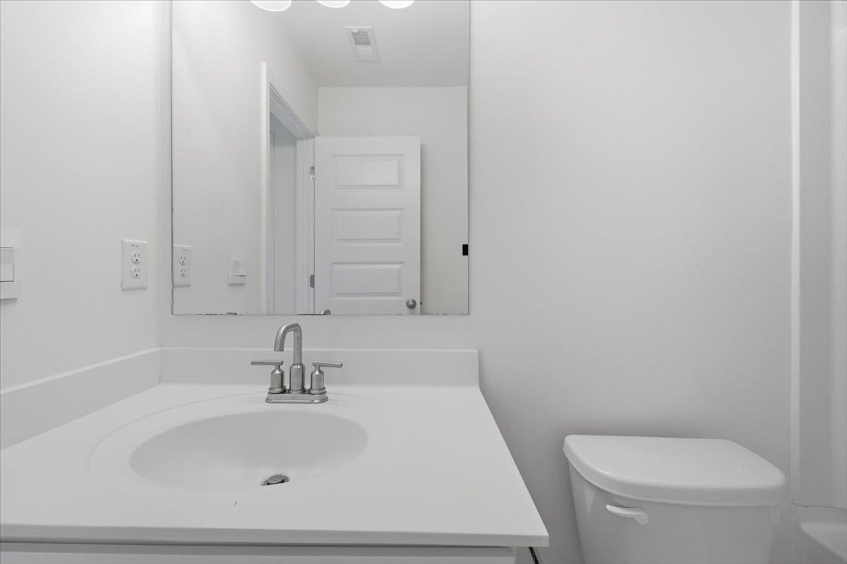 1221 Hawthorne Circle Property Photo 31