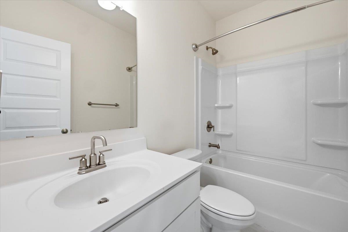 1221 Hawthorne Circle Property Photo 37