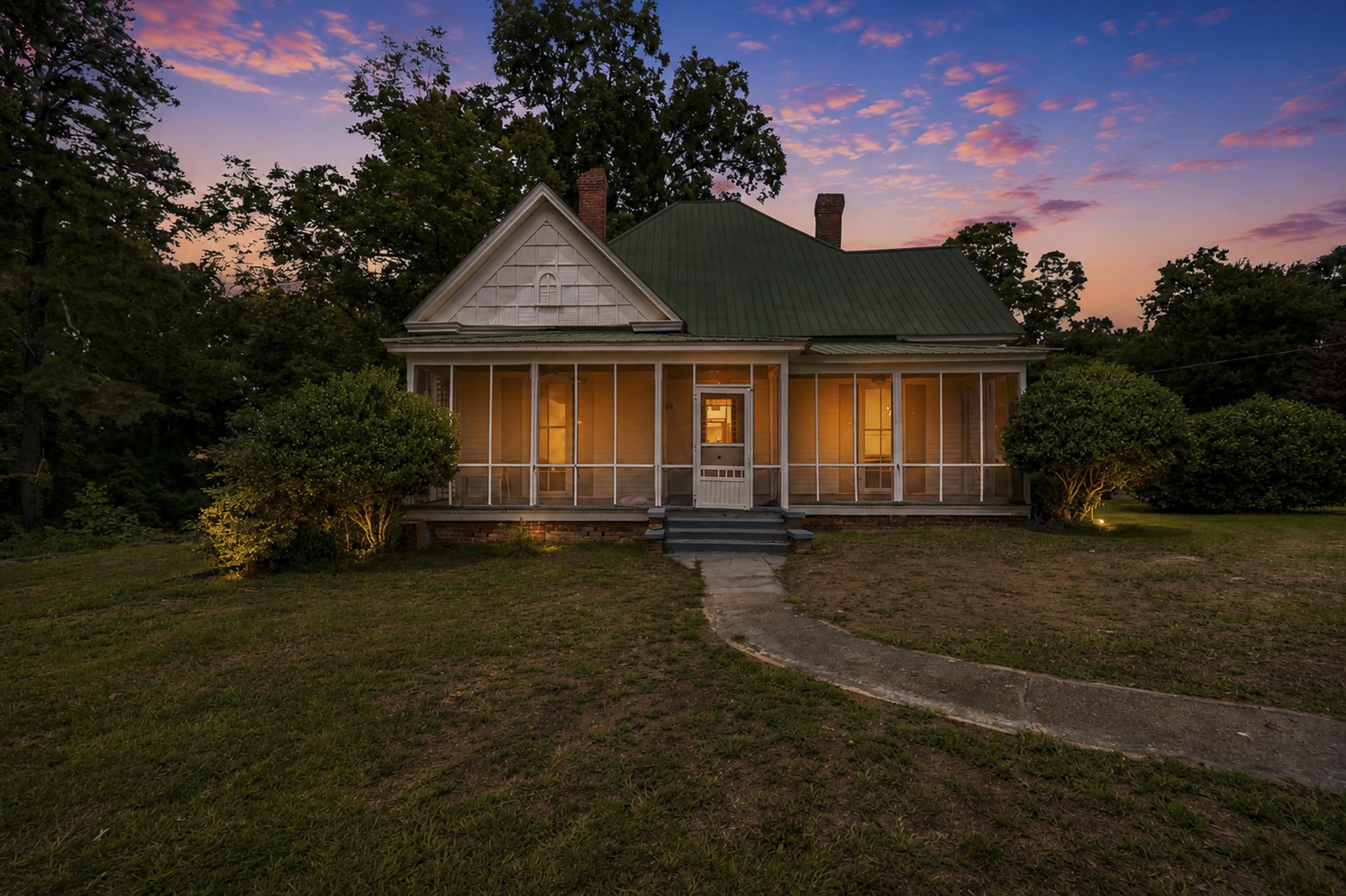 4460 S Highway 15 Property Photo 1