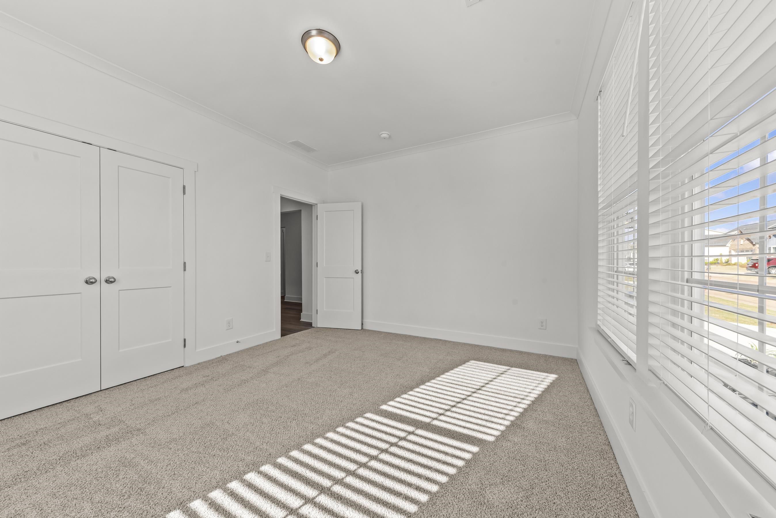 1121 Silverton Drive Property Photo 13