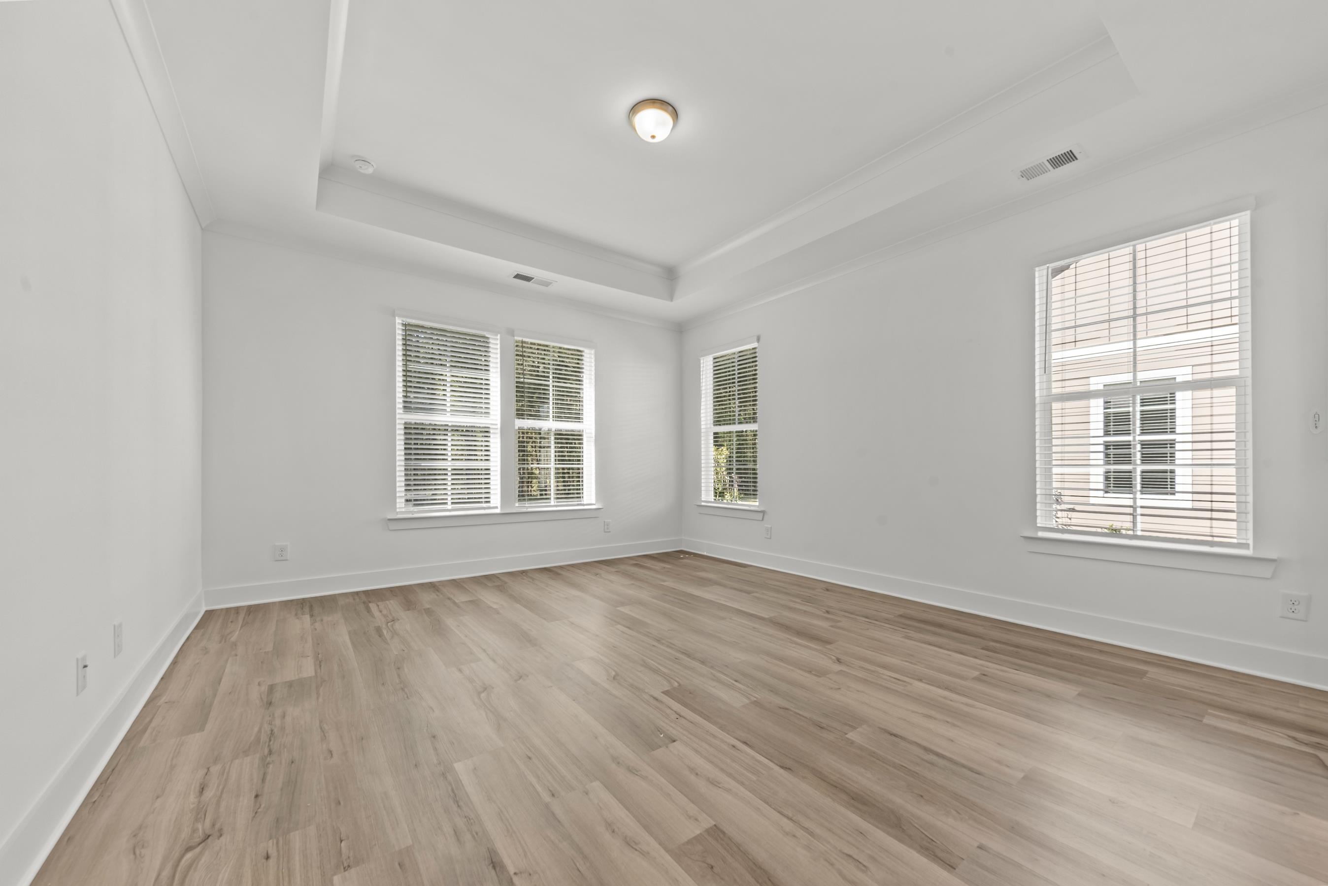1121 Silverton Drive Property Photo 31